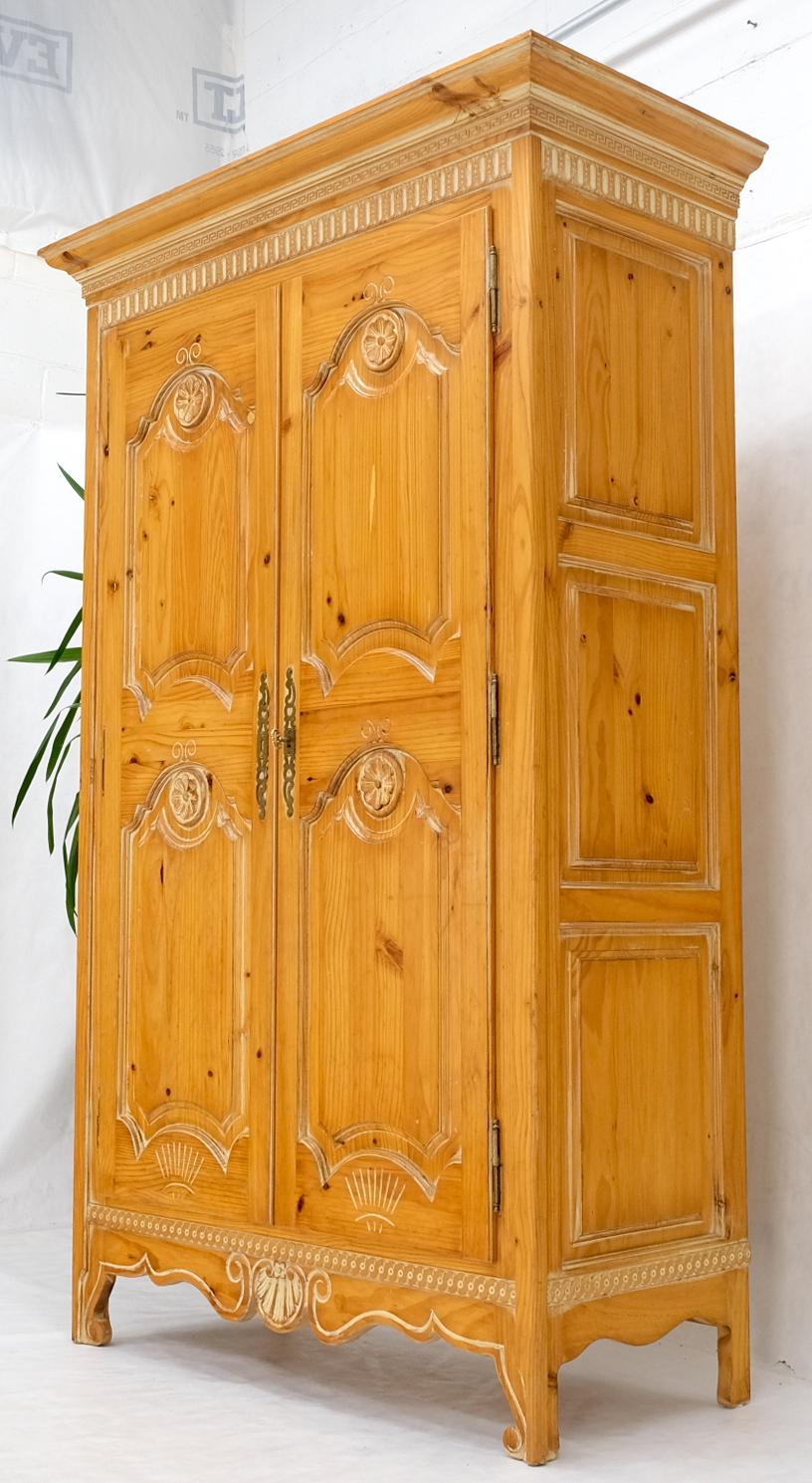 Country French Pine Wardrobe Storage Cabinet In Good Condition For Sale In Rockaway, NJ