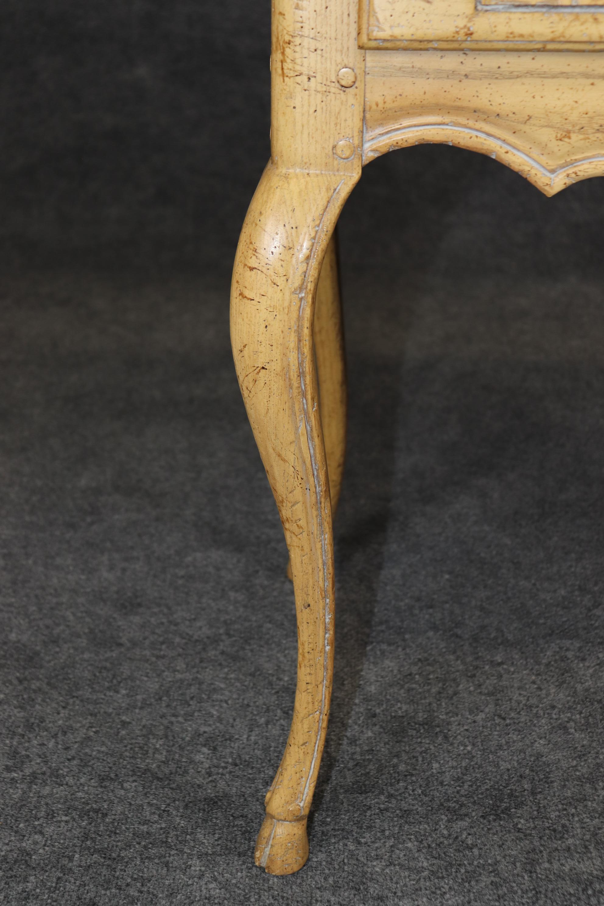 Buffet con server in stile Provance francese Luigi XV di Baker Furniture Company in vendita 2