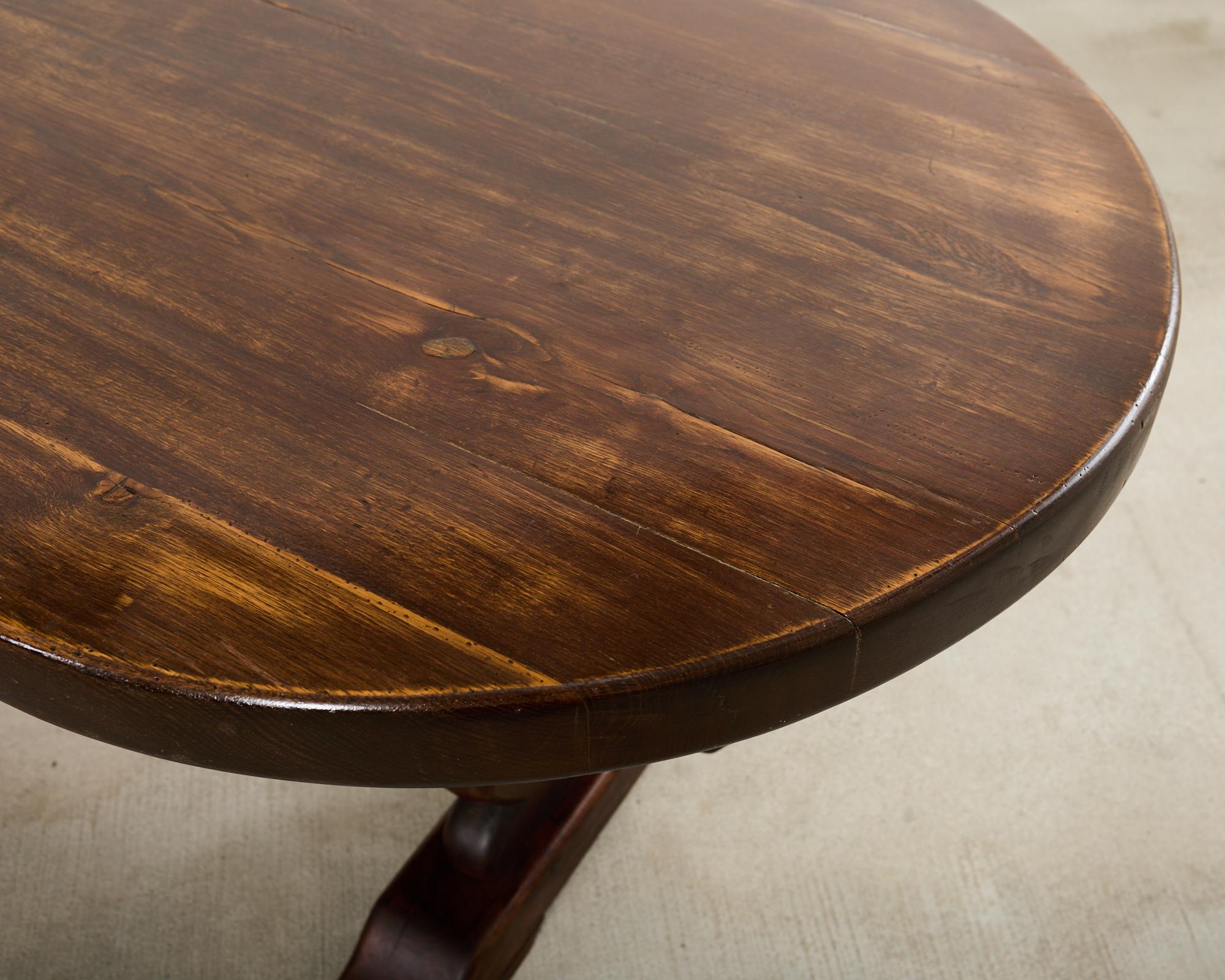 Mesa de comedor Country French Provincial Oak Farmhouse Finales Demilune en venta 7