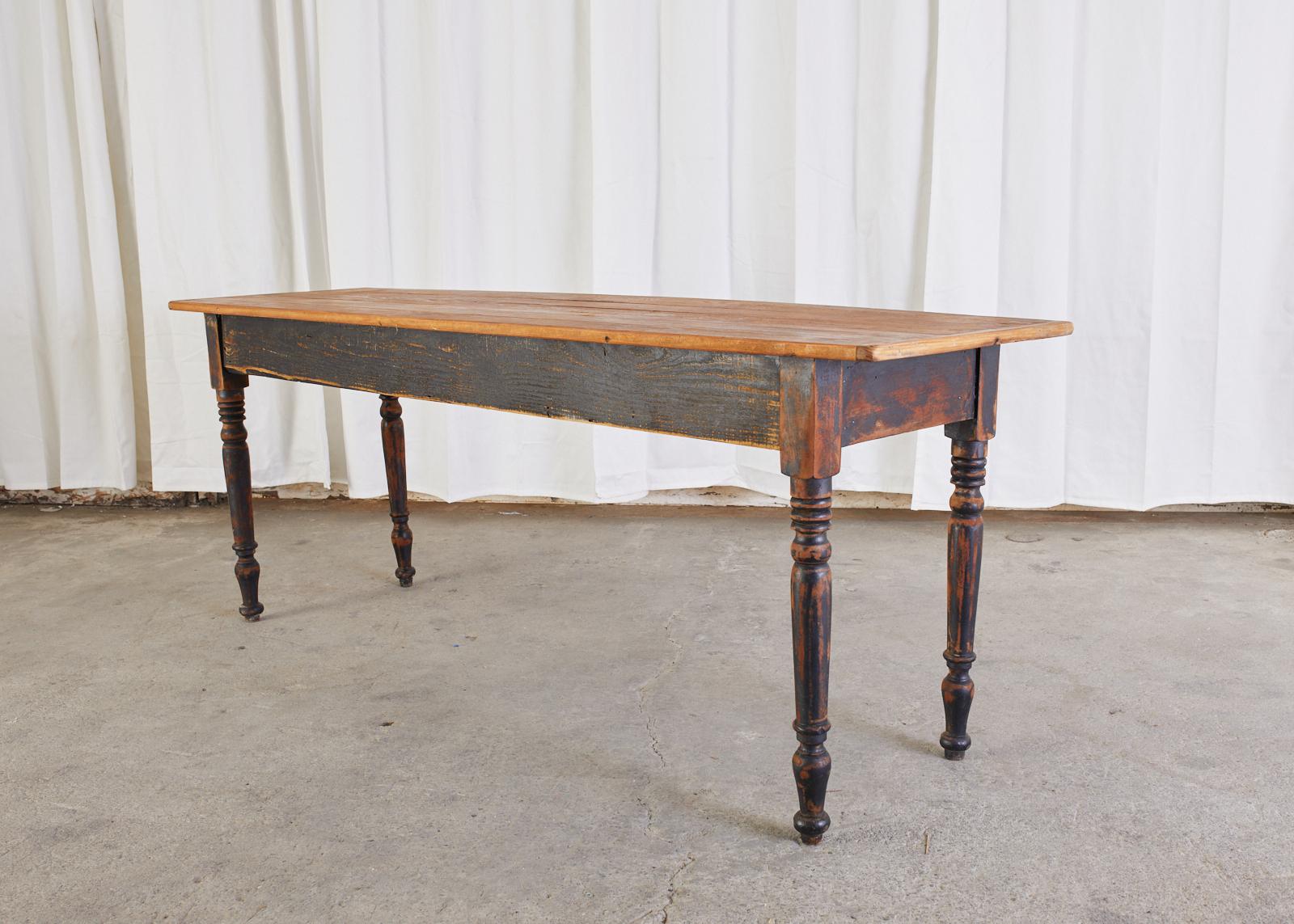 Country French Provincial Painted Pine Farm Table In Good Condition In Rio Vista, CA