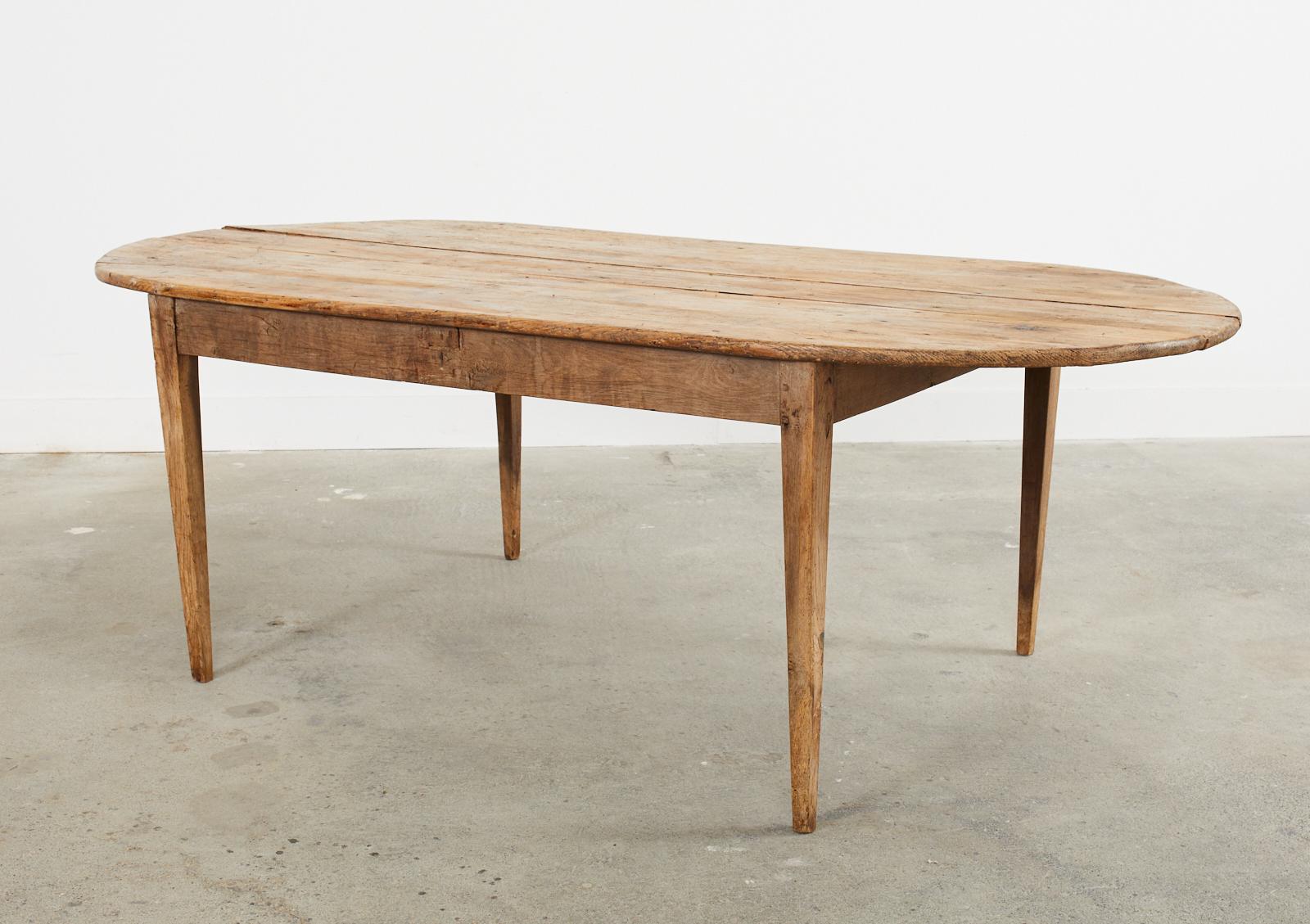 oval pine dining table