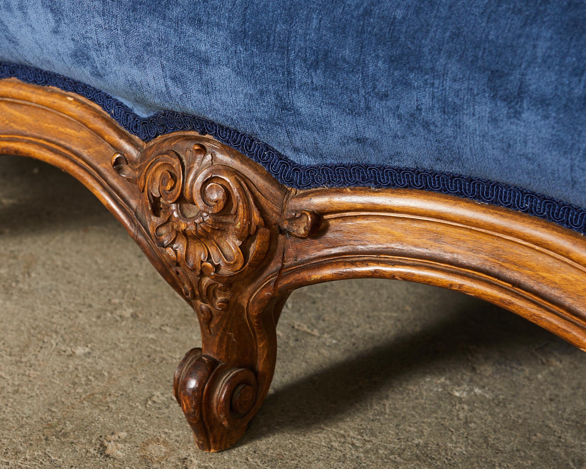 Country French Provincial Style Walnut Blue Velvet Canapé Sofa  For Sale 8