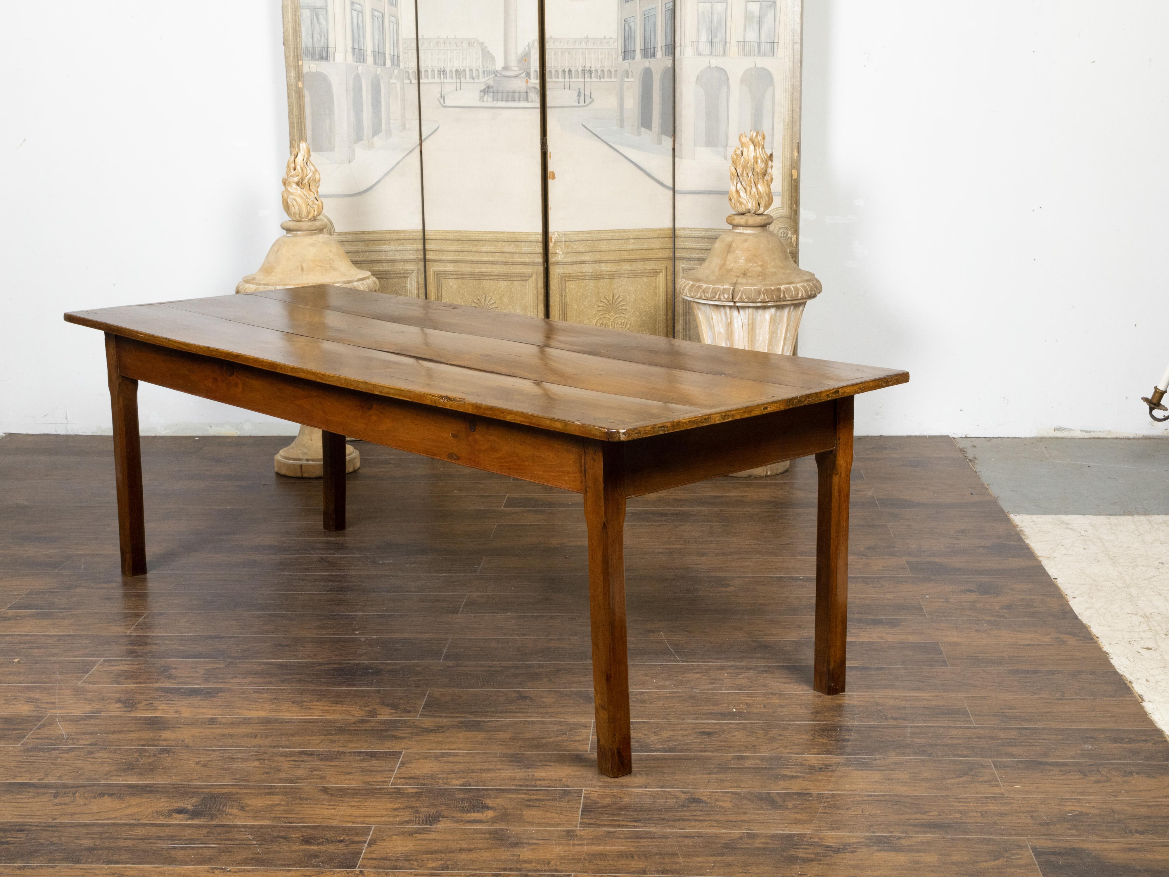 Country French Rustic Pine Farm Table with Straight Legs from the 19th Century For Sale 2