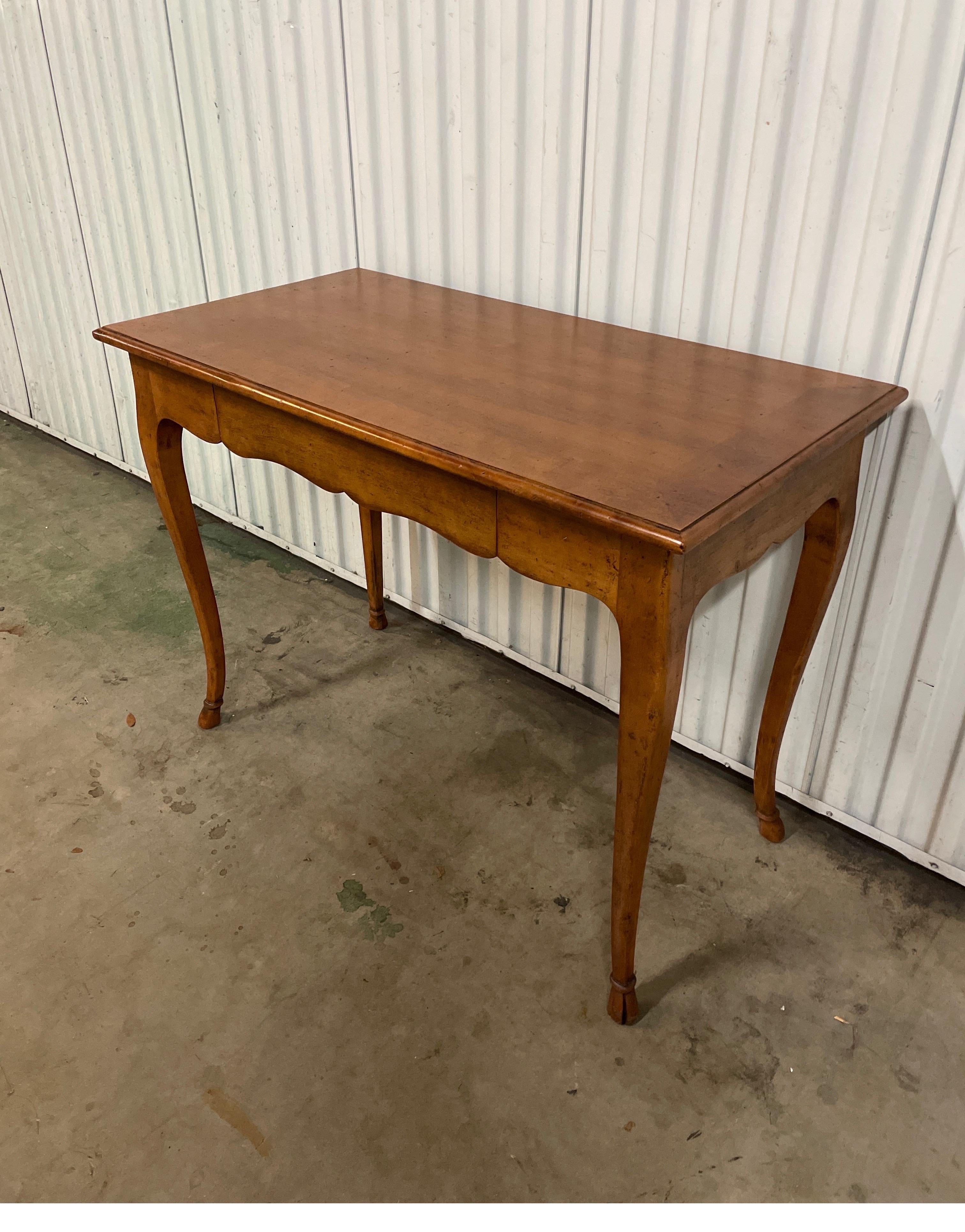 Country French style desk with hoof feet & one lined drawer. This smaller scale desk can be used in a variety of settings.