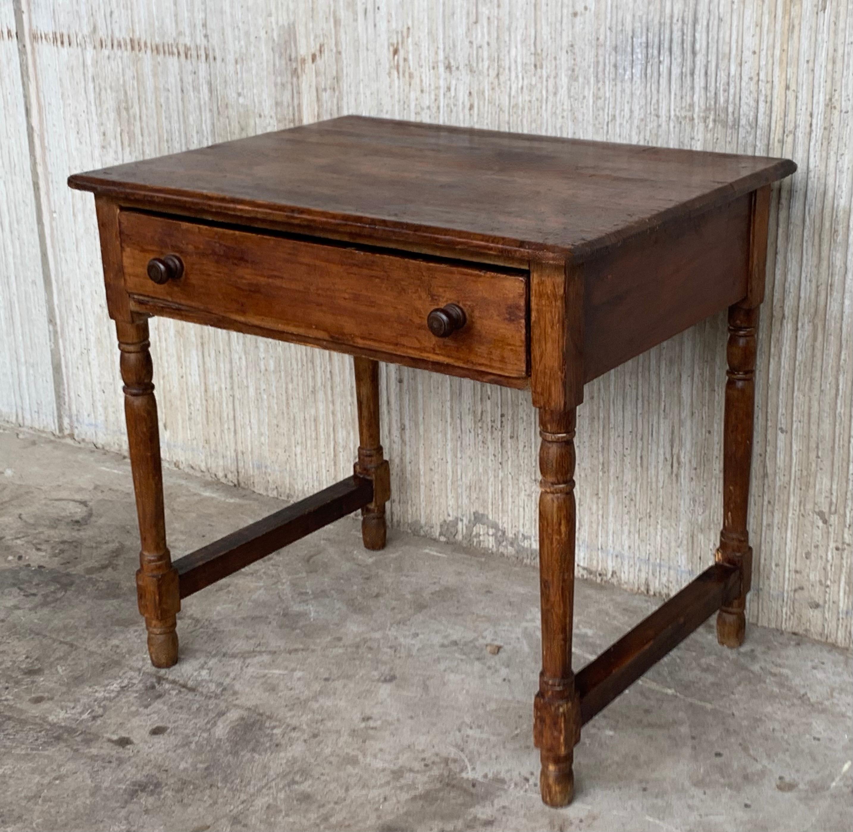 French Provincial Country French Style Pine Farmhouse Side, Coffee or Nightstand Table with Drawer