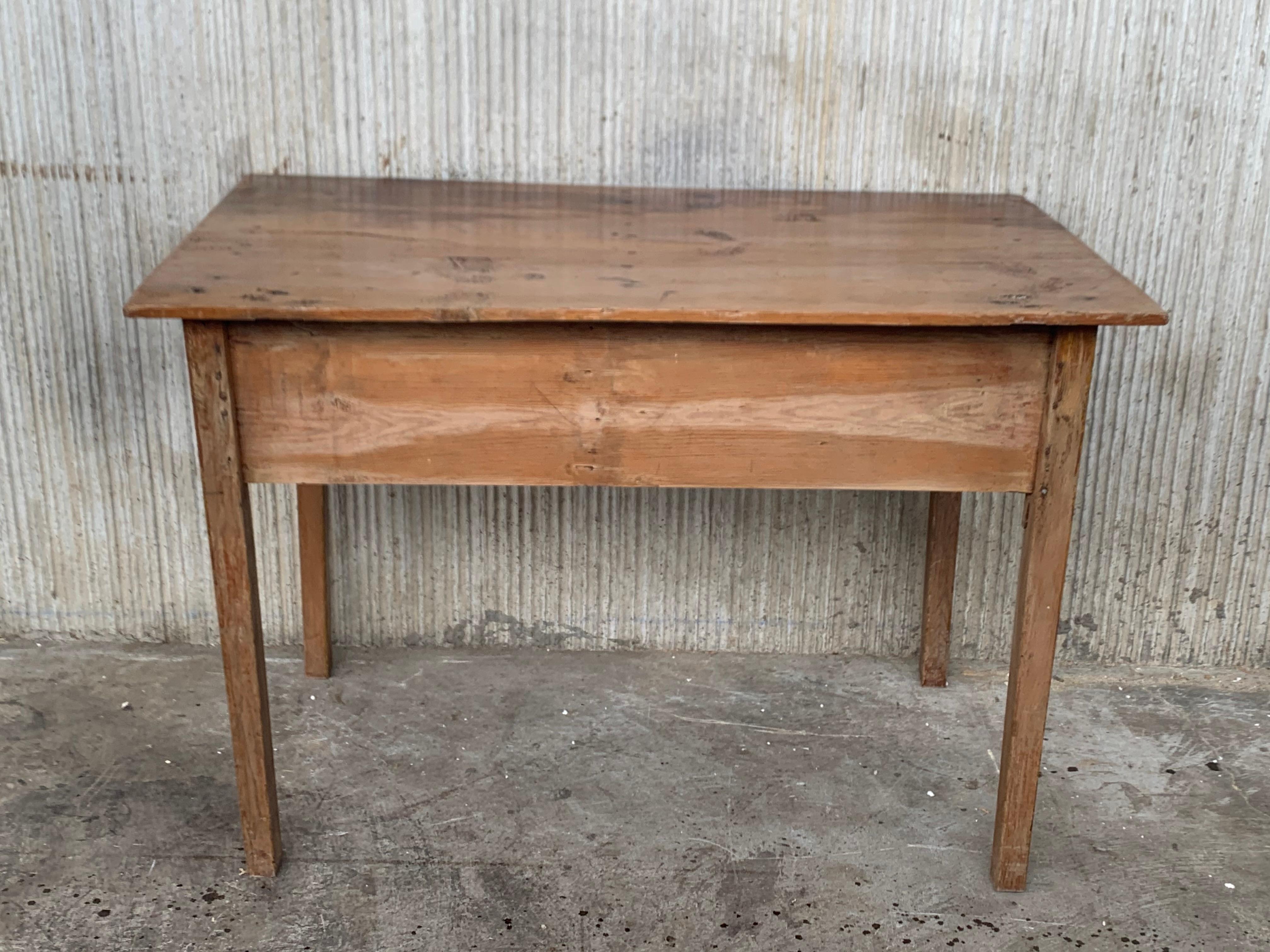 Country French Style Pine Farmhouse Side, Coffee or Nightstand Table with Drawer 1