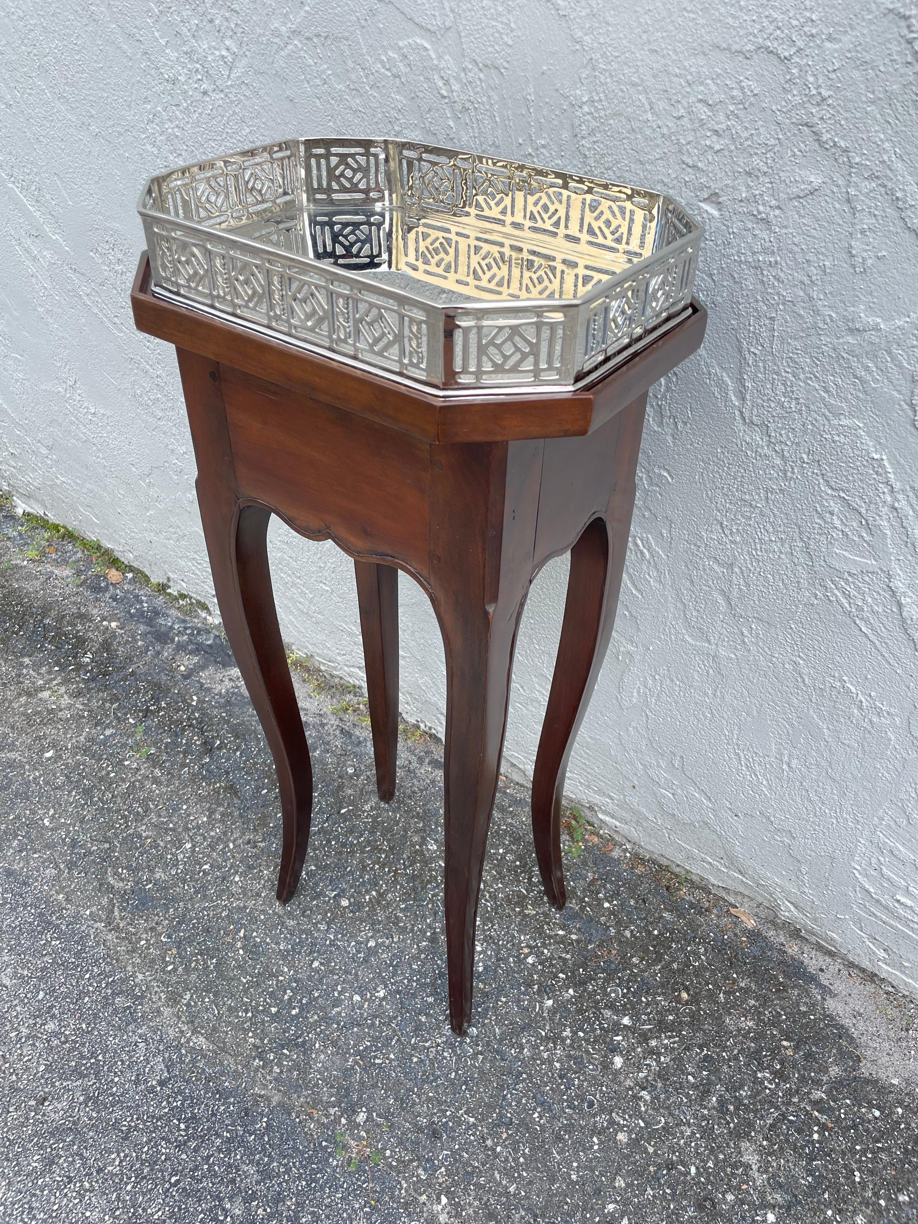 Country French style side table with silver plated galleried removable tray.