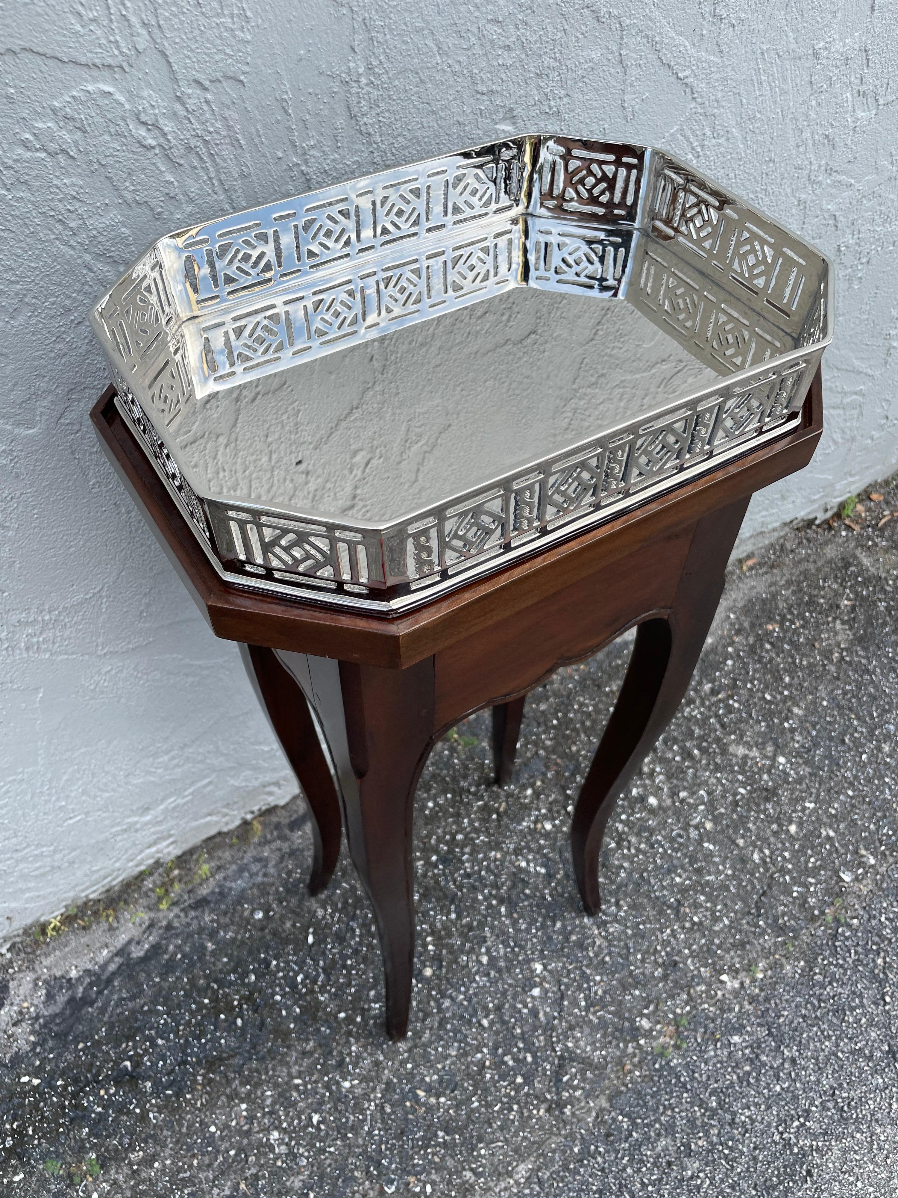 20th Century Country French Style Side Table with Silver Plated Removable Tray Top For Sale