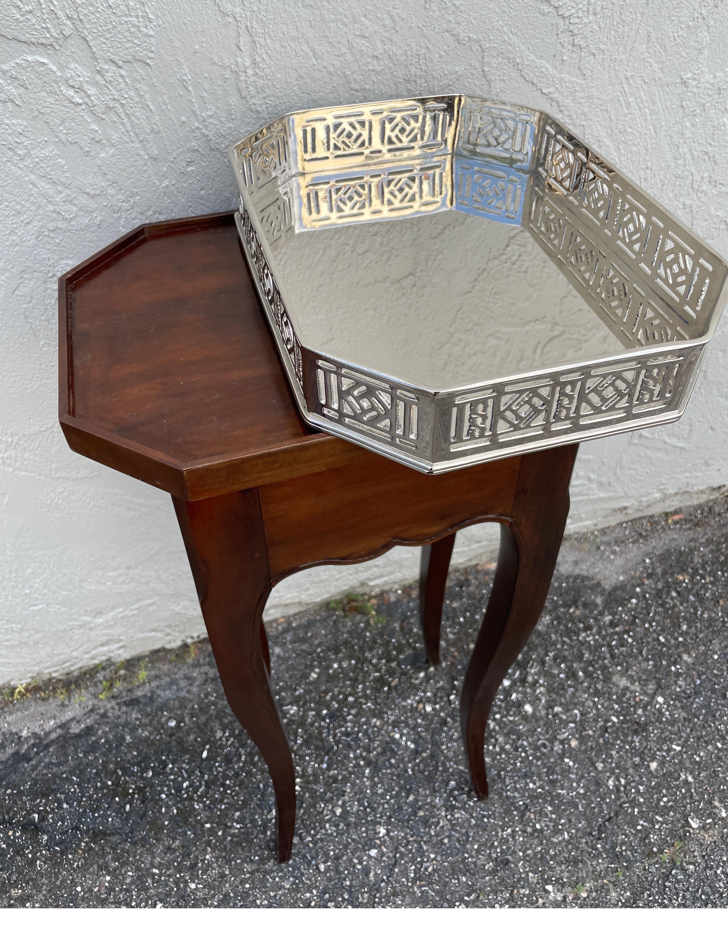 Country French Style Side Table with Silver Plated Removable Tray Top For Sale 3