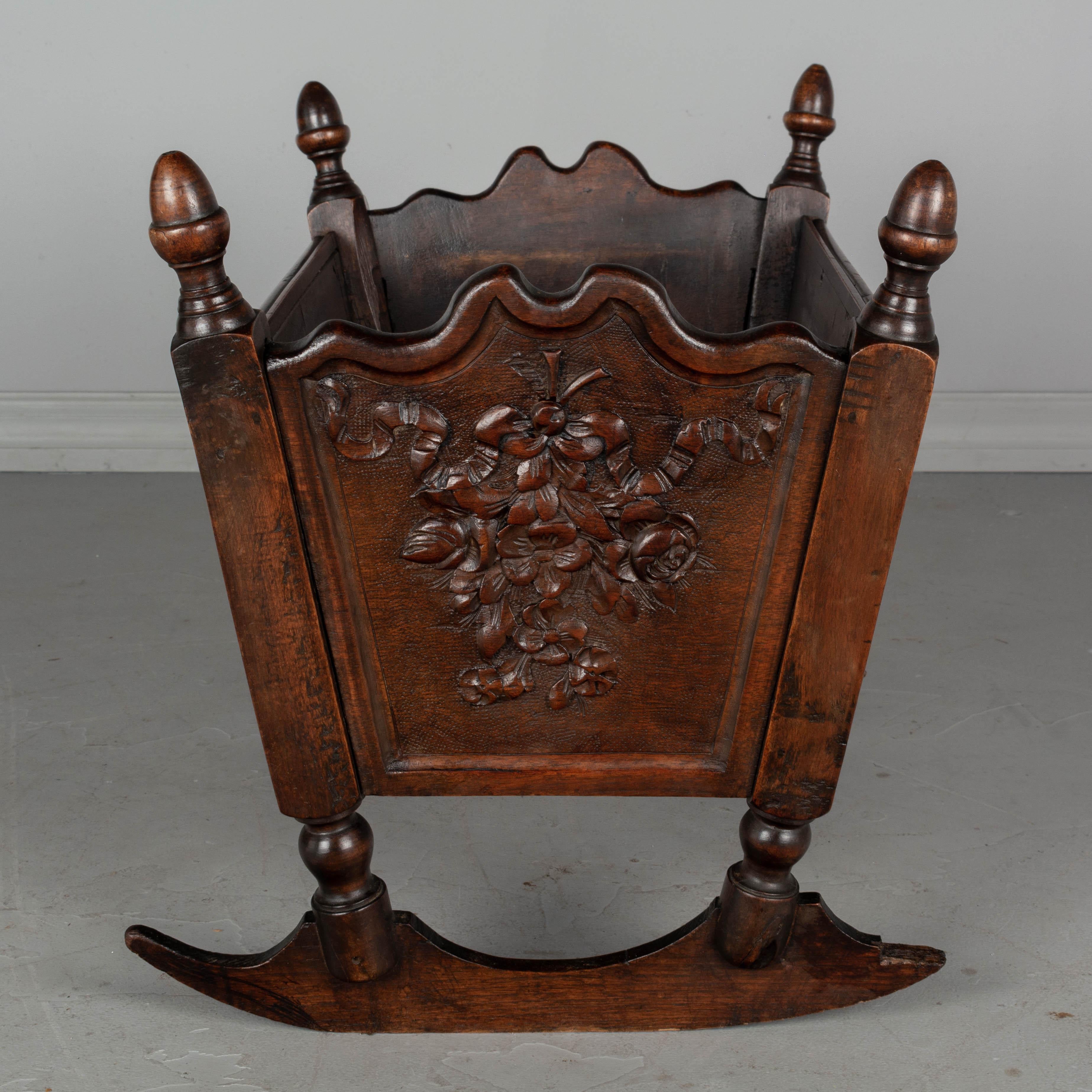 Country French Walnut Baby Cradle In Good Condition In Winter Park, FL