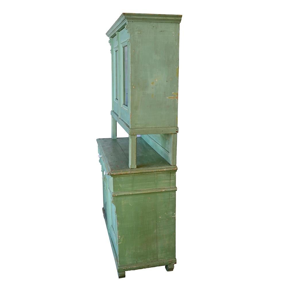 Country Green Hutch In Fair Condition In Aurora, OR