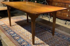 Country Hepplewhite Style Tiger Maple Dining Table with Breadboard Ends