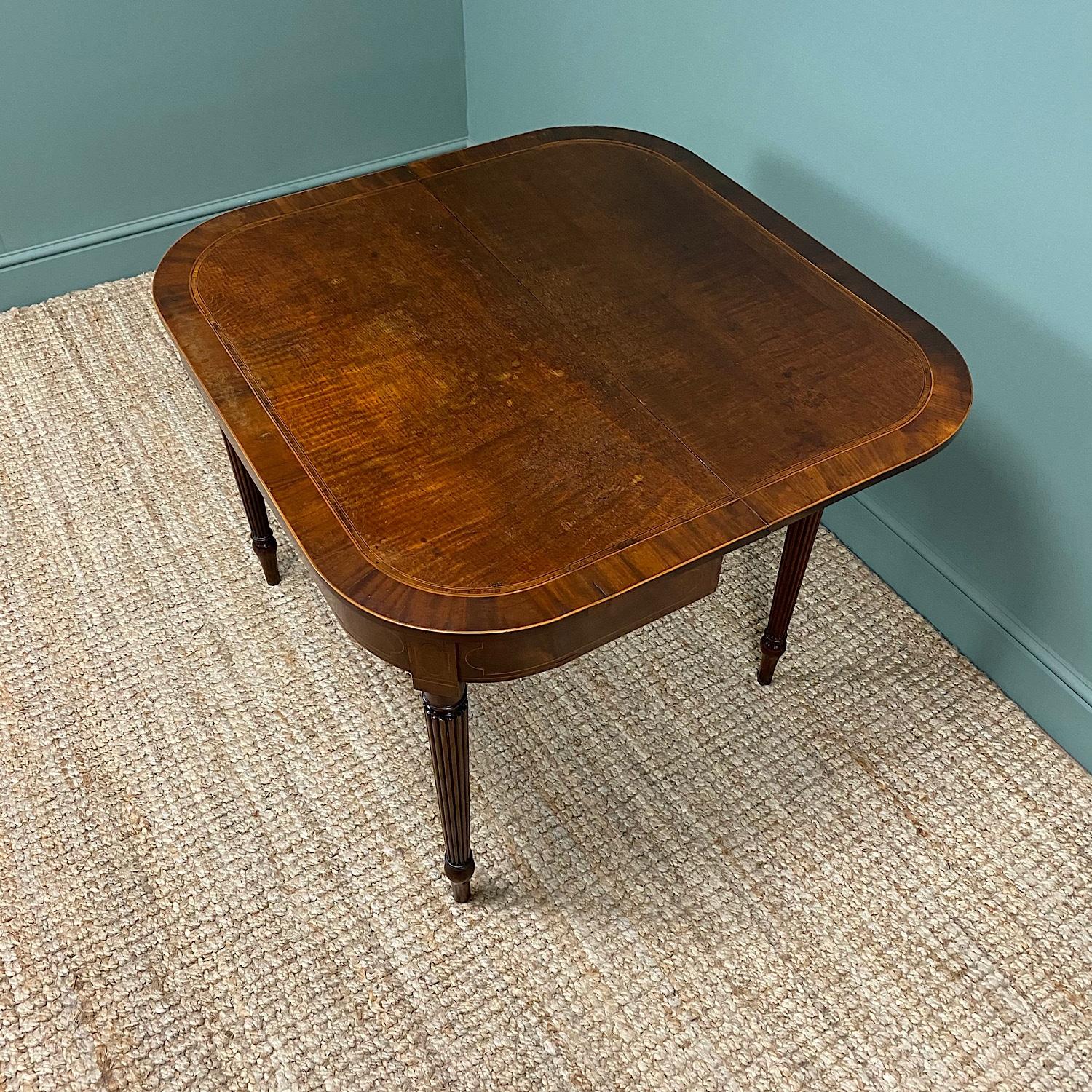 Regency Country House 19th century Georgian Antique Side Table / Tea Table For Sale