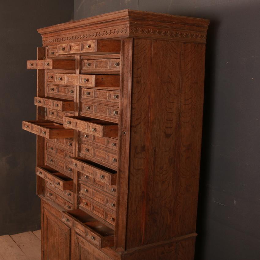 Country House Bank of Drawers In Good Condition In Leamington Spa, Warwickshire