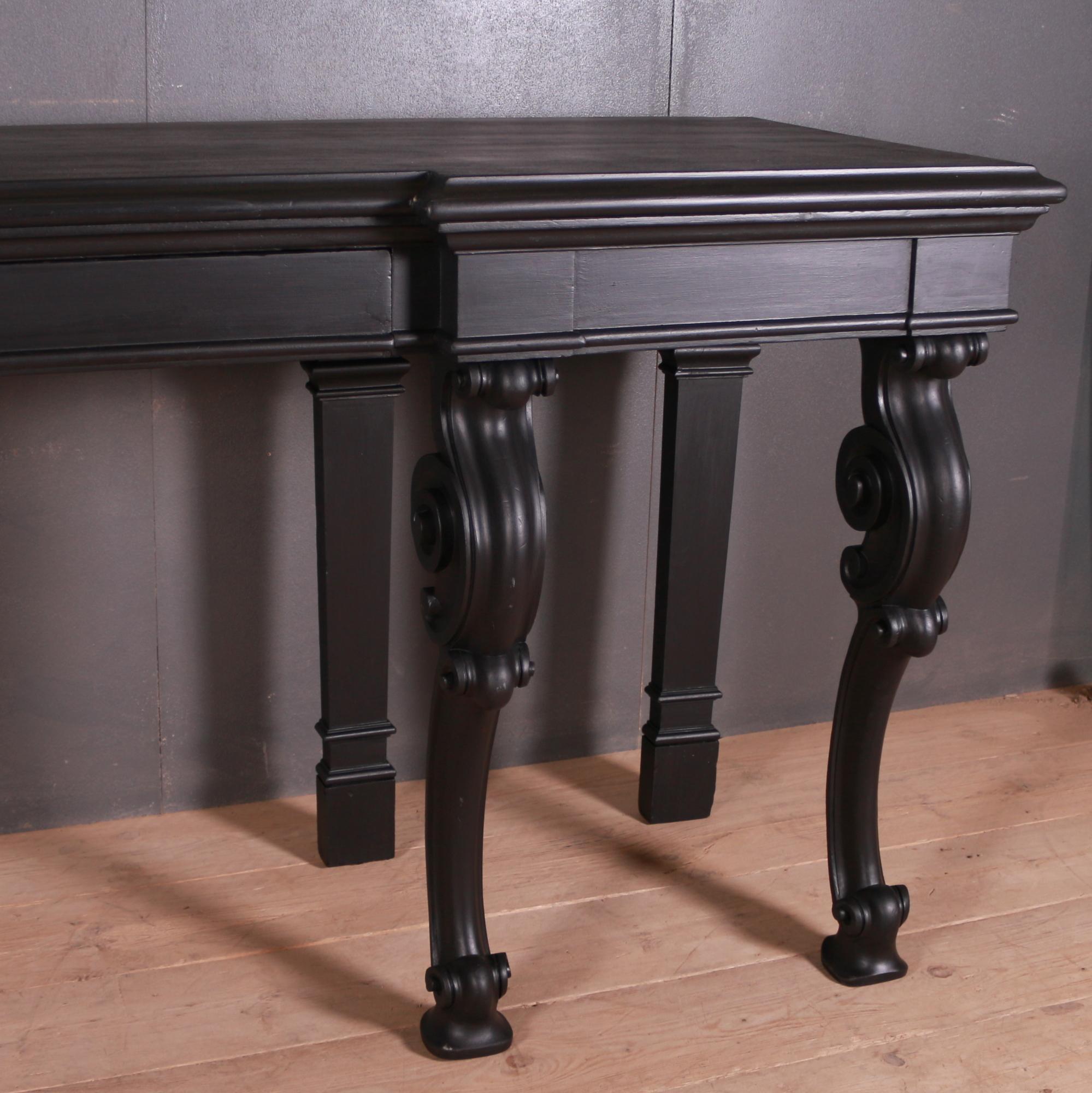 Country House Console Table In Good Condition For Sale In Leamington Spa, Warwickshire