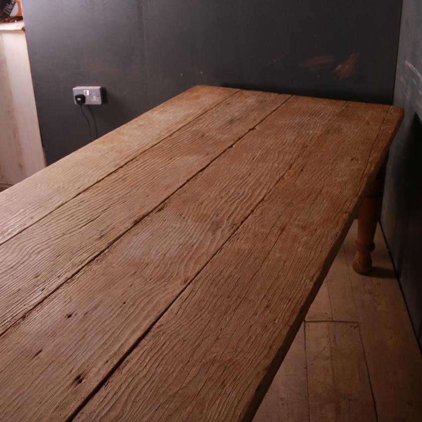 English Country House Kitchen Table