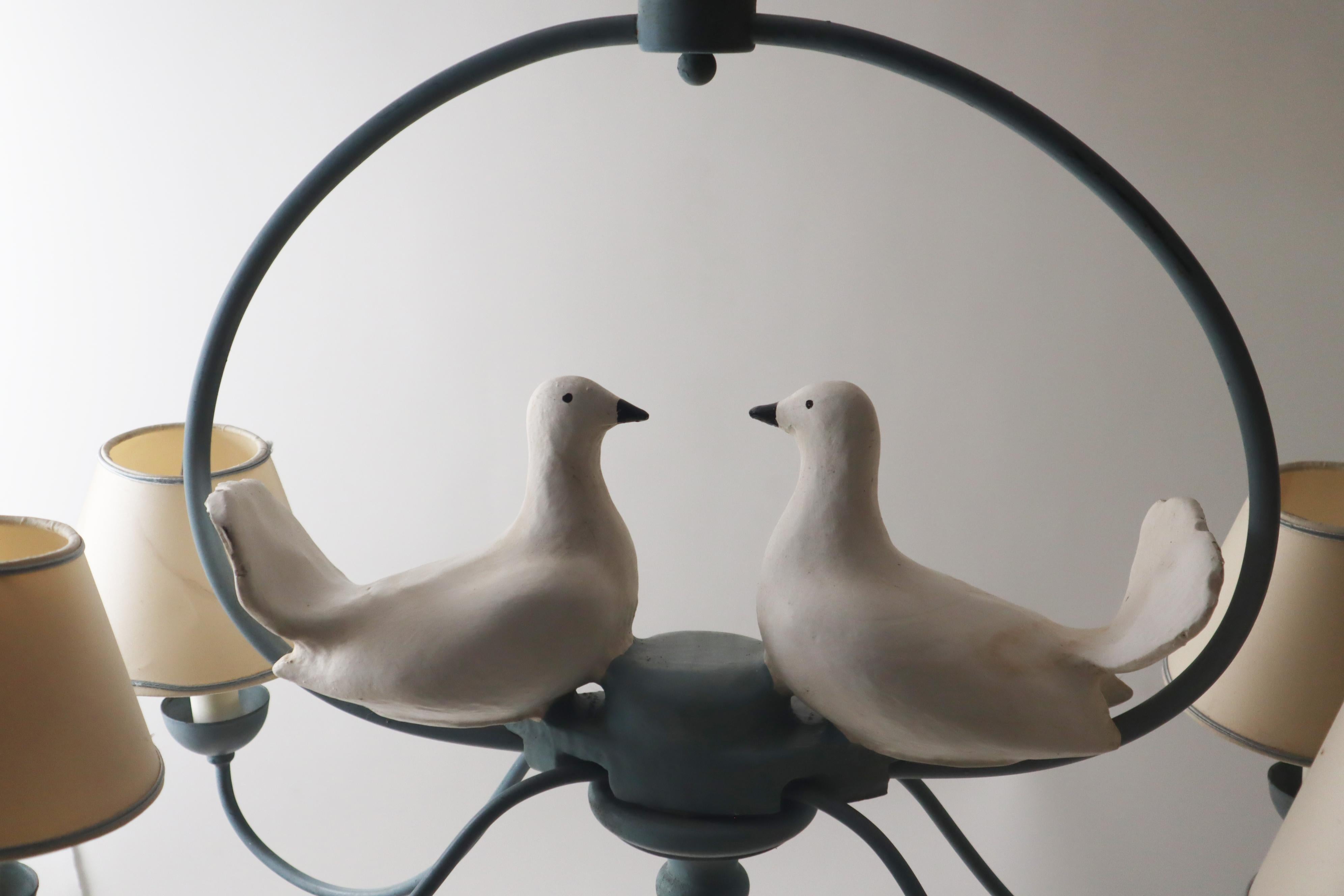 Hängeleuchte Lovebirds im Landhausstil mit weißen Tauben, Italien 1980er Jahre 2
