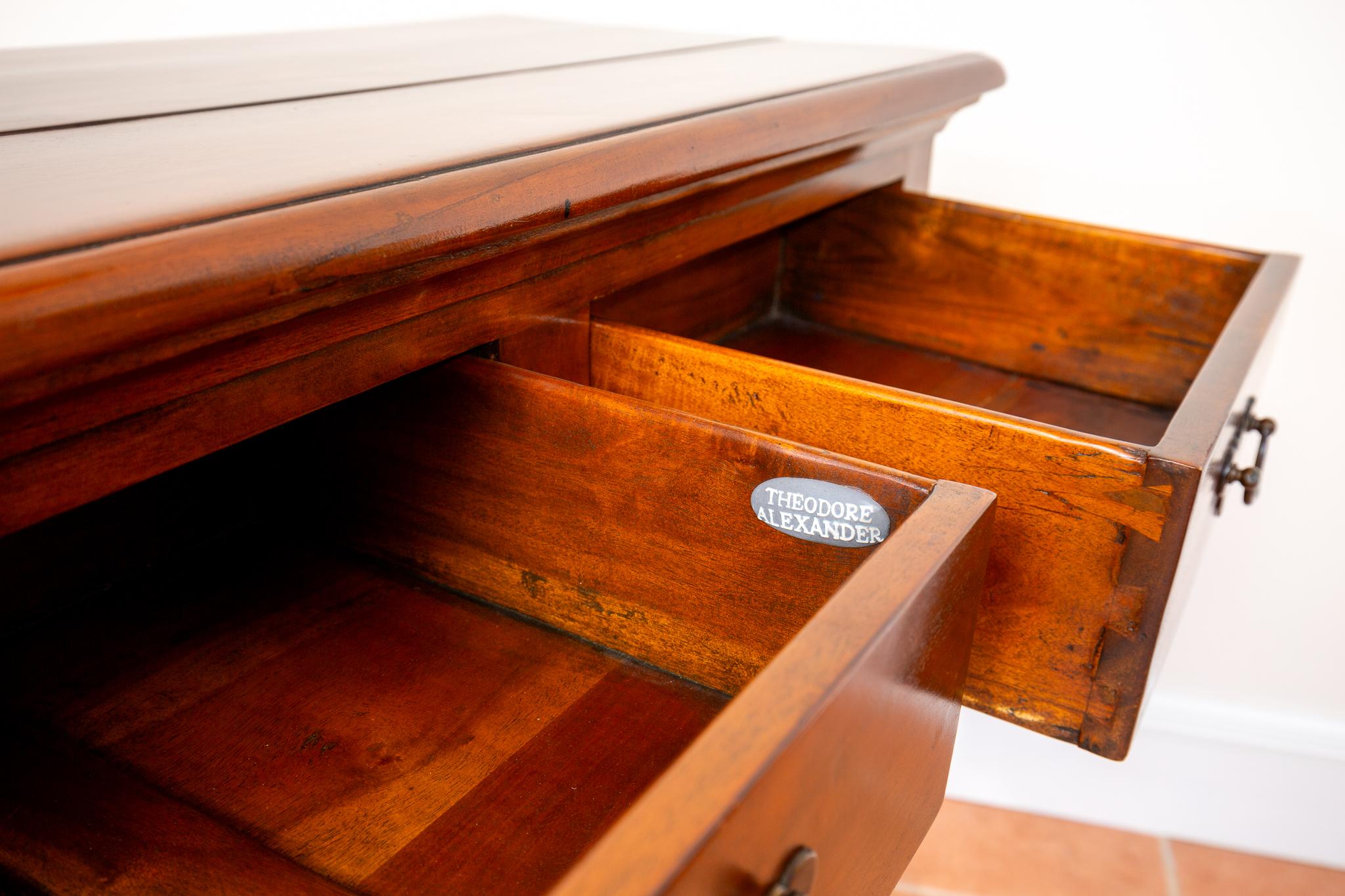 Cassettiera di campagna con base a cassettone, credenza in stile rustico, antico e georgiano in vendita 4
