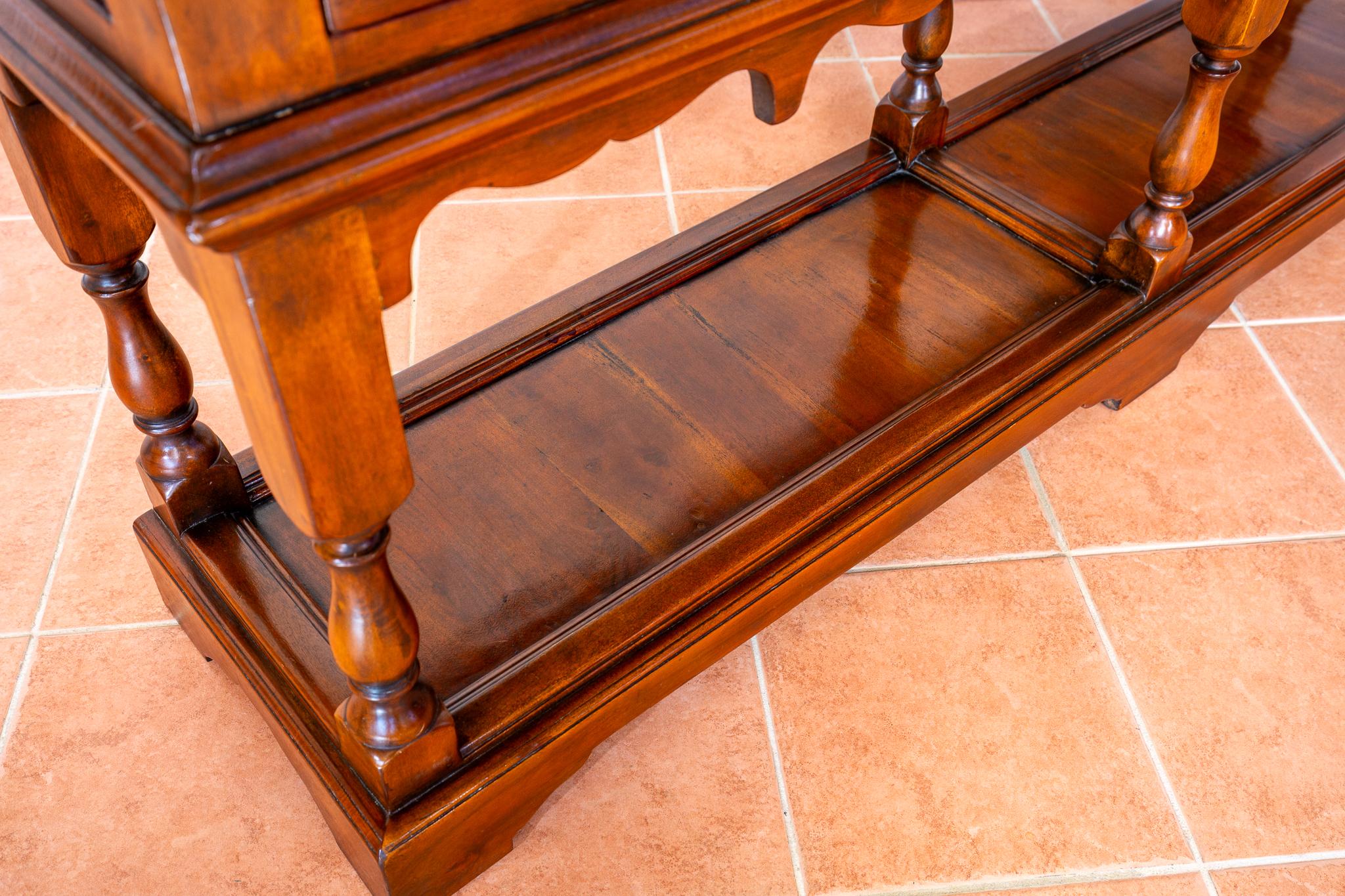 Cassettiera di campagna con base a cassettone, credenza in stile rustico, antico e georgiano in vendita 9