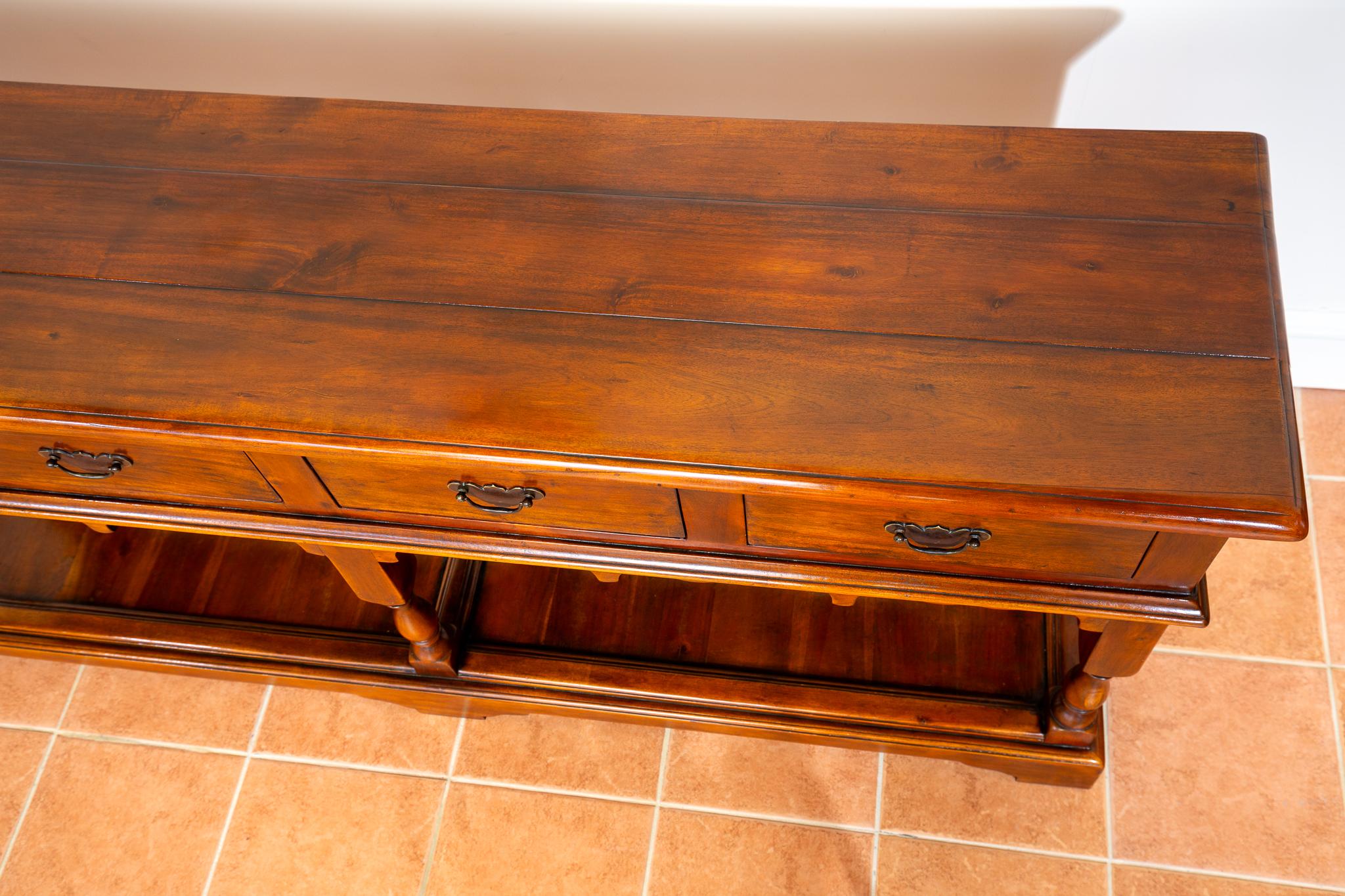 Cassettiera di campagna con base a cassettone, credenza in stile rustico, antico e georgiano in vendita 11