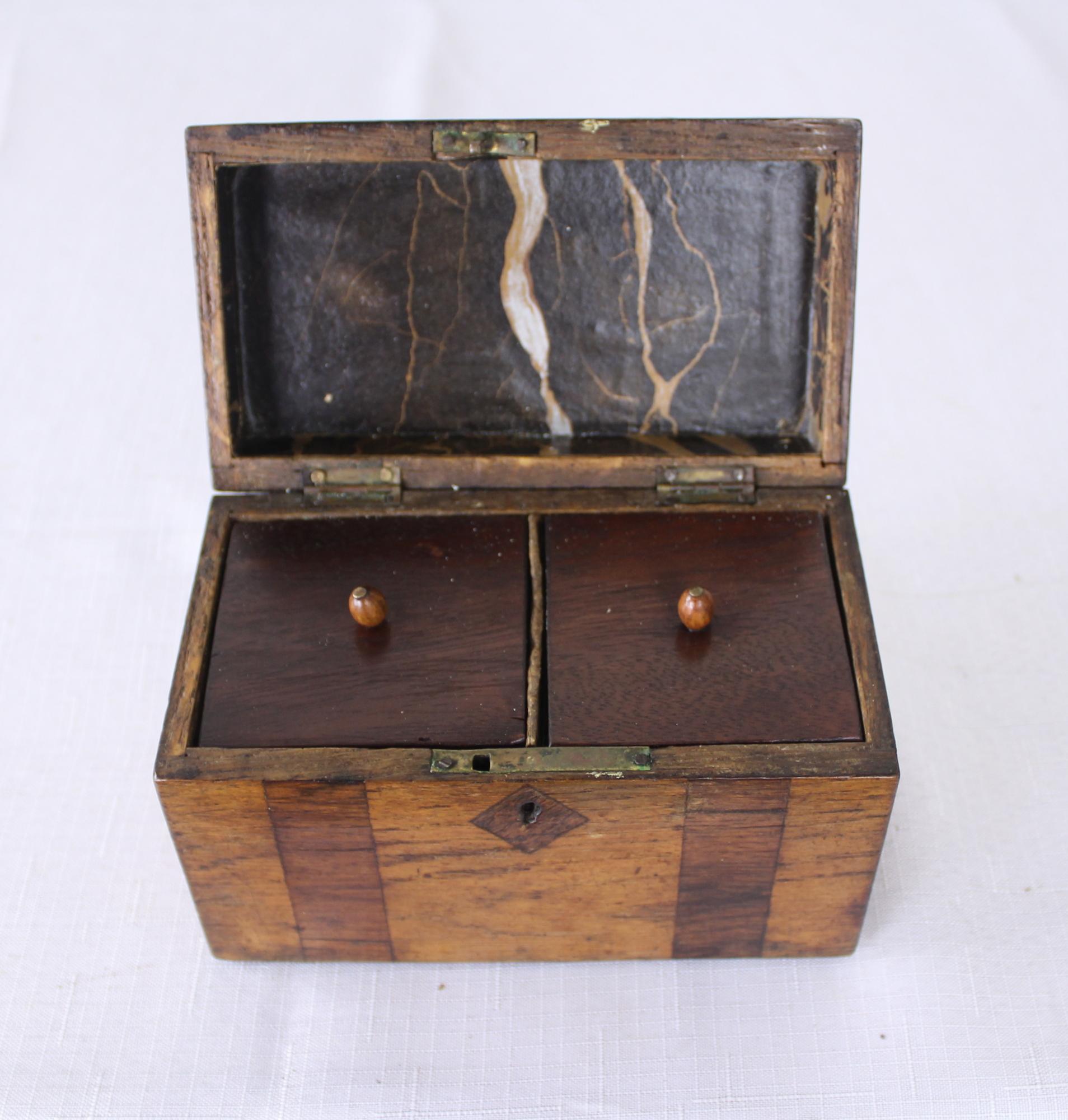 Inlay Country Oak and Mahogany Late Georgian Tea Caddy, TEA in Satinwood For Sale