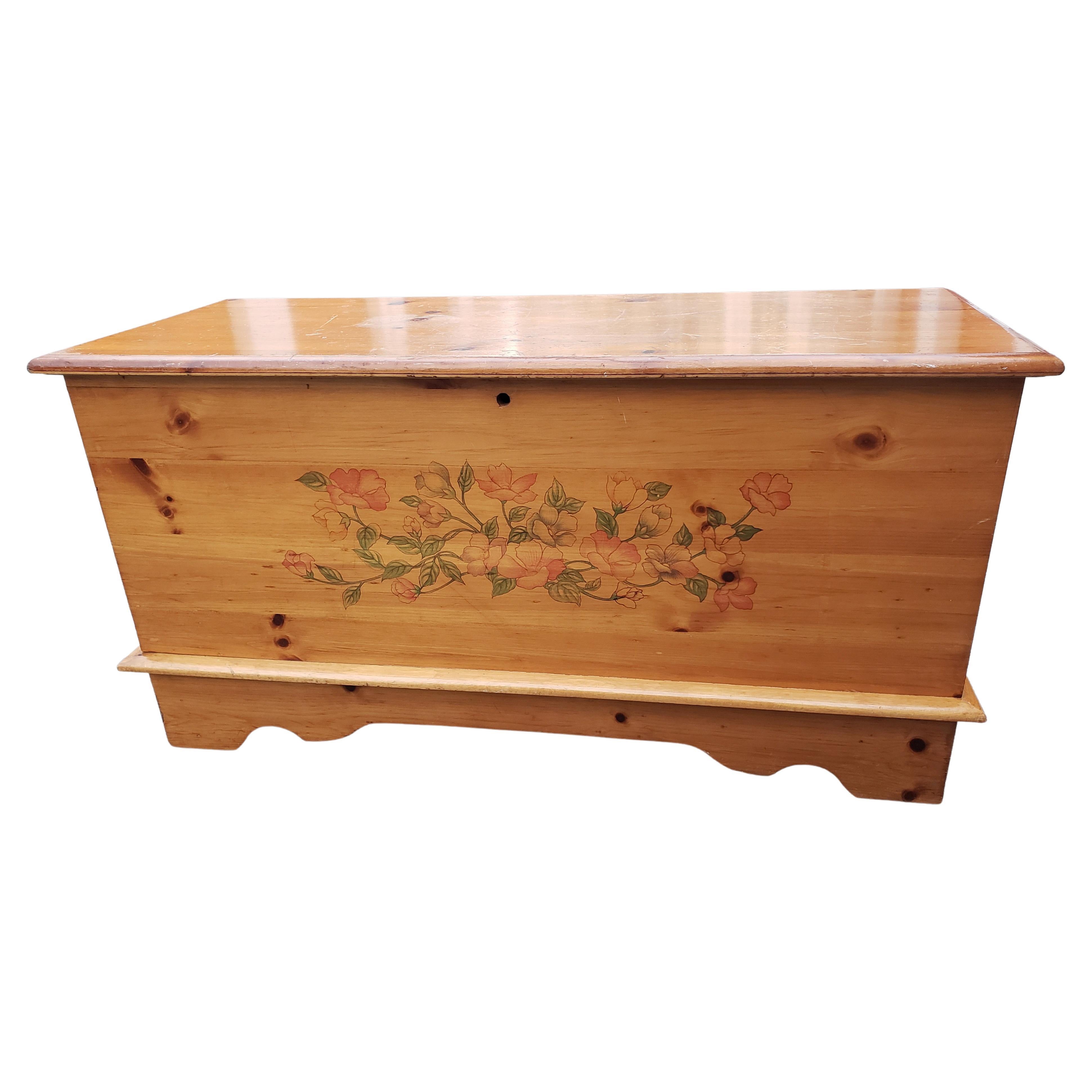 Country Pine Blanket Chest with Inner Cedar Lining For Sale