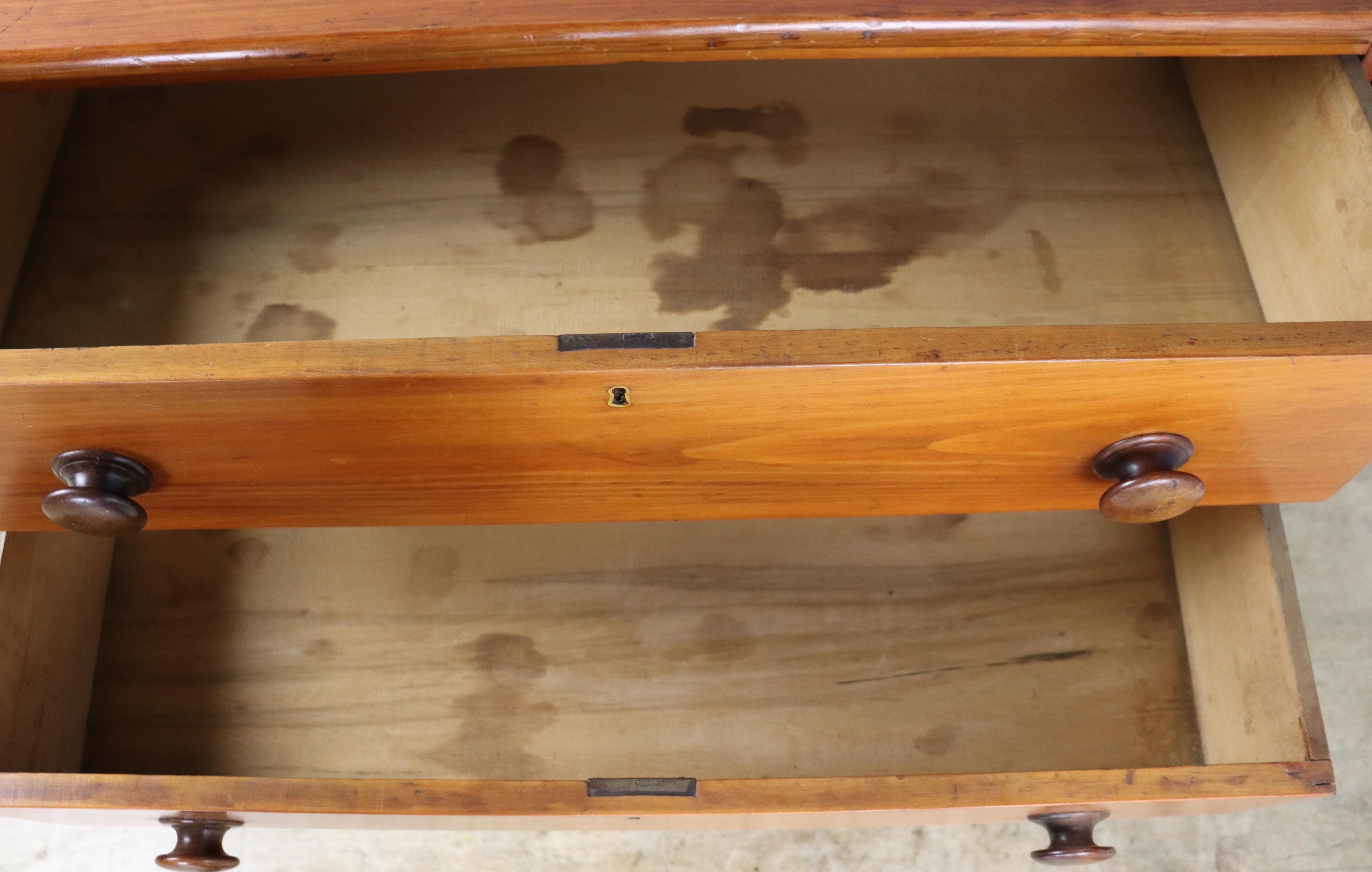 Country Pine Chest of Drawers with Bobbin Detail For Sale 5