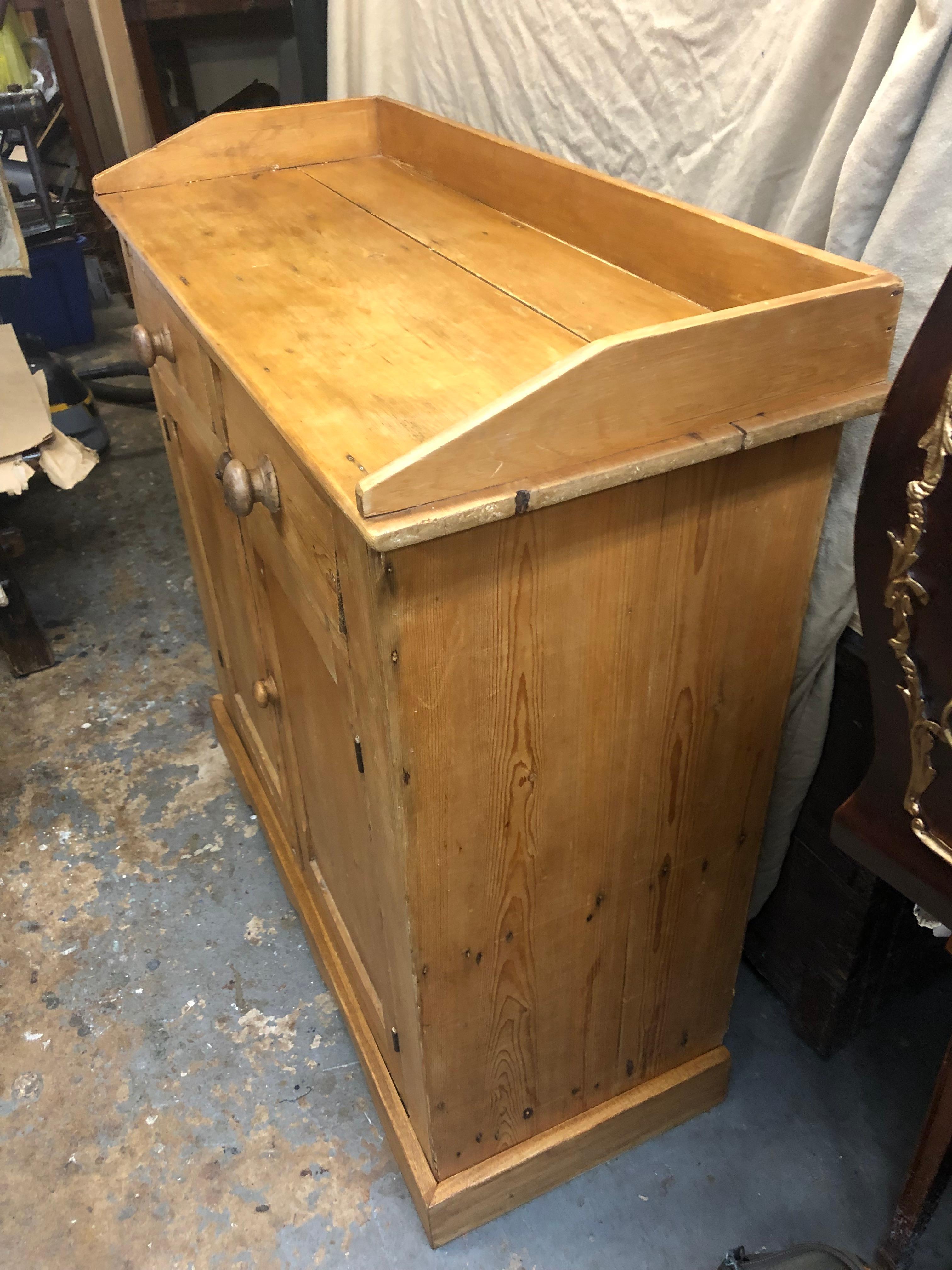 Mid-20th Century Country Scrubbed Pine Farmhouse Server Cupboard Cabinet