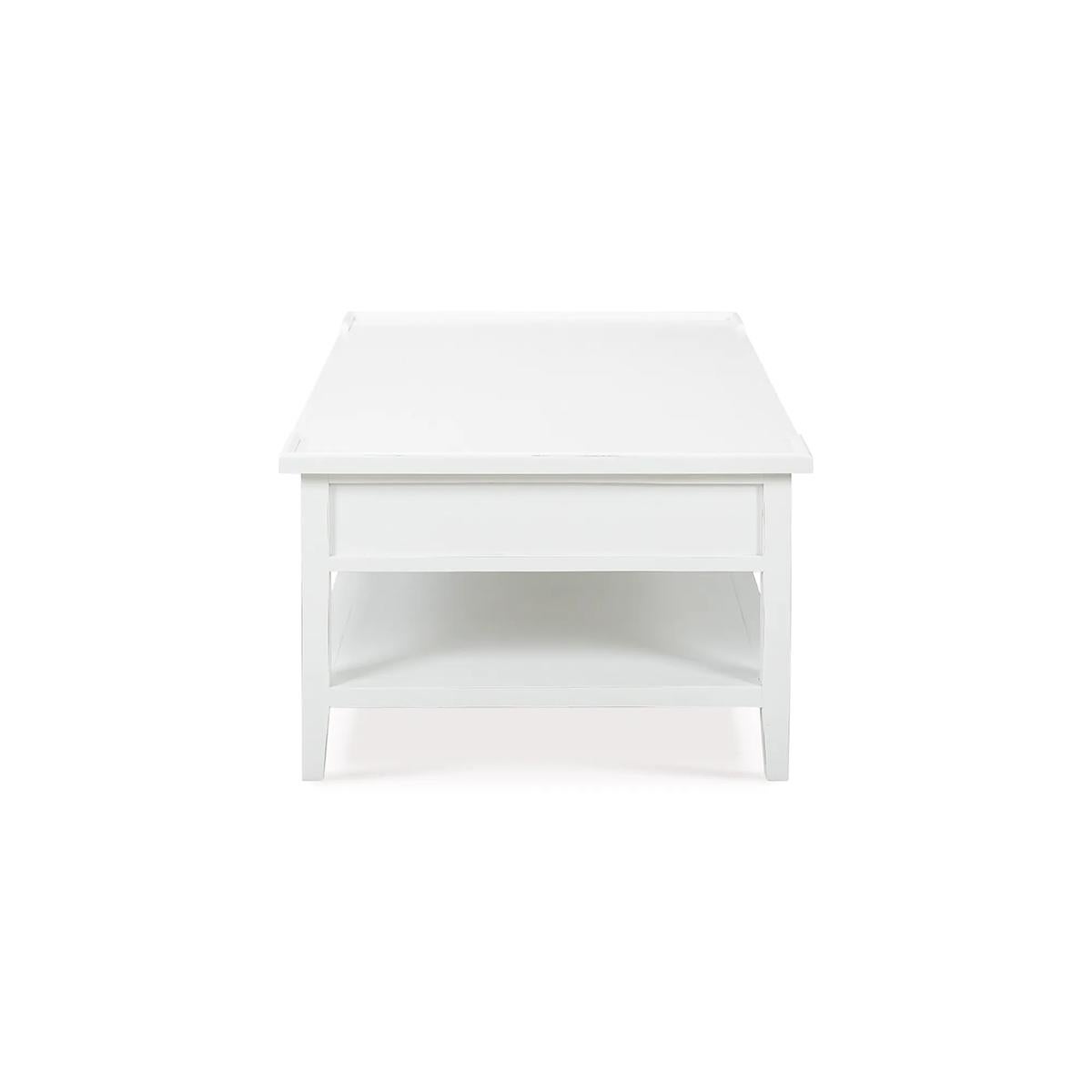 Asiatique Table basse de style campagnard en blanc architectural en vente