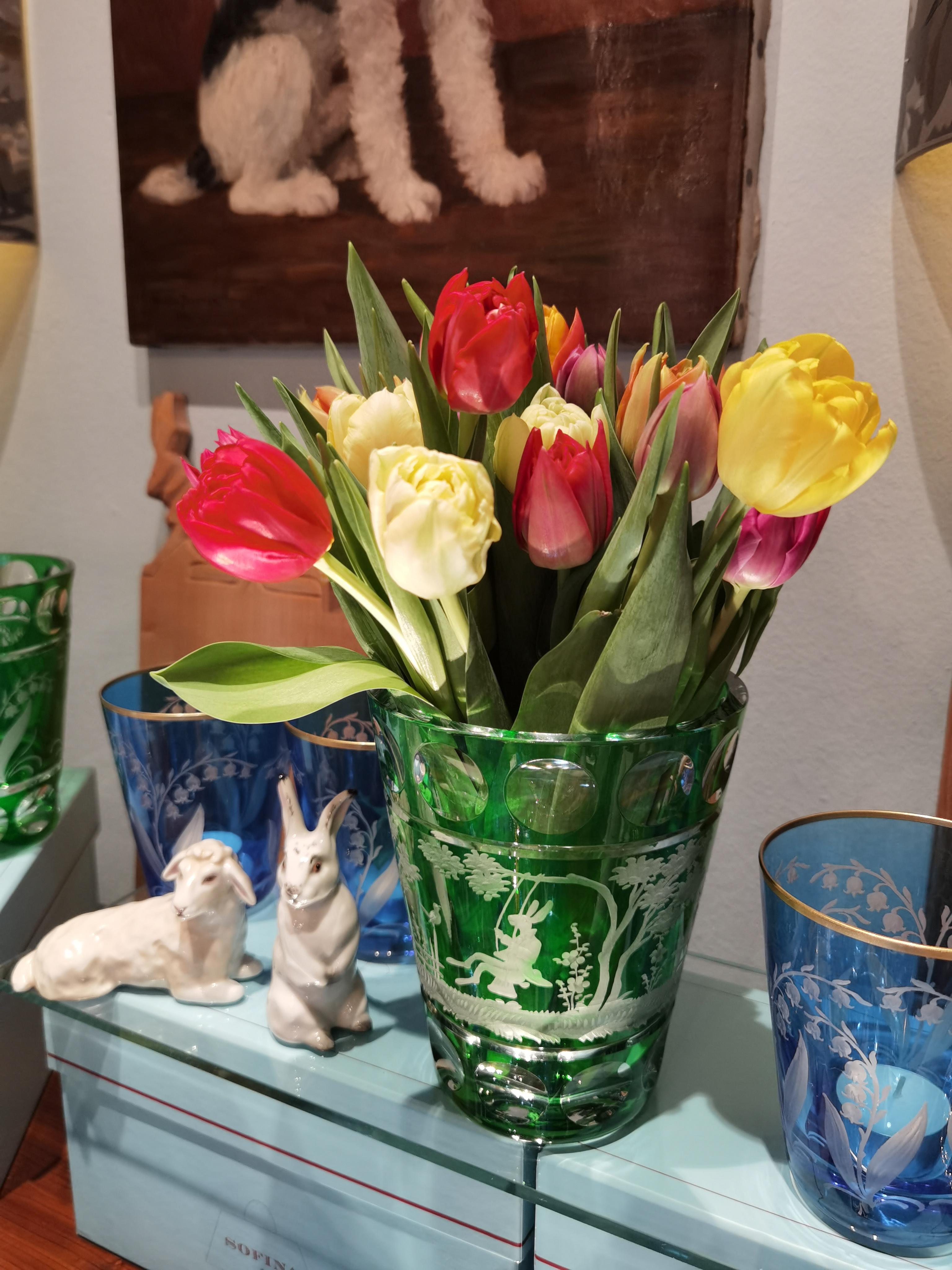 Vase en cristal soufflé à la main de style campagnard de l'époque de Pâques, Sofina Boutique Kitzbhel en vente 1