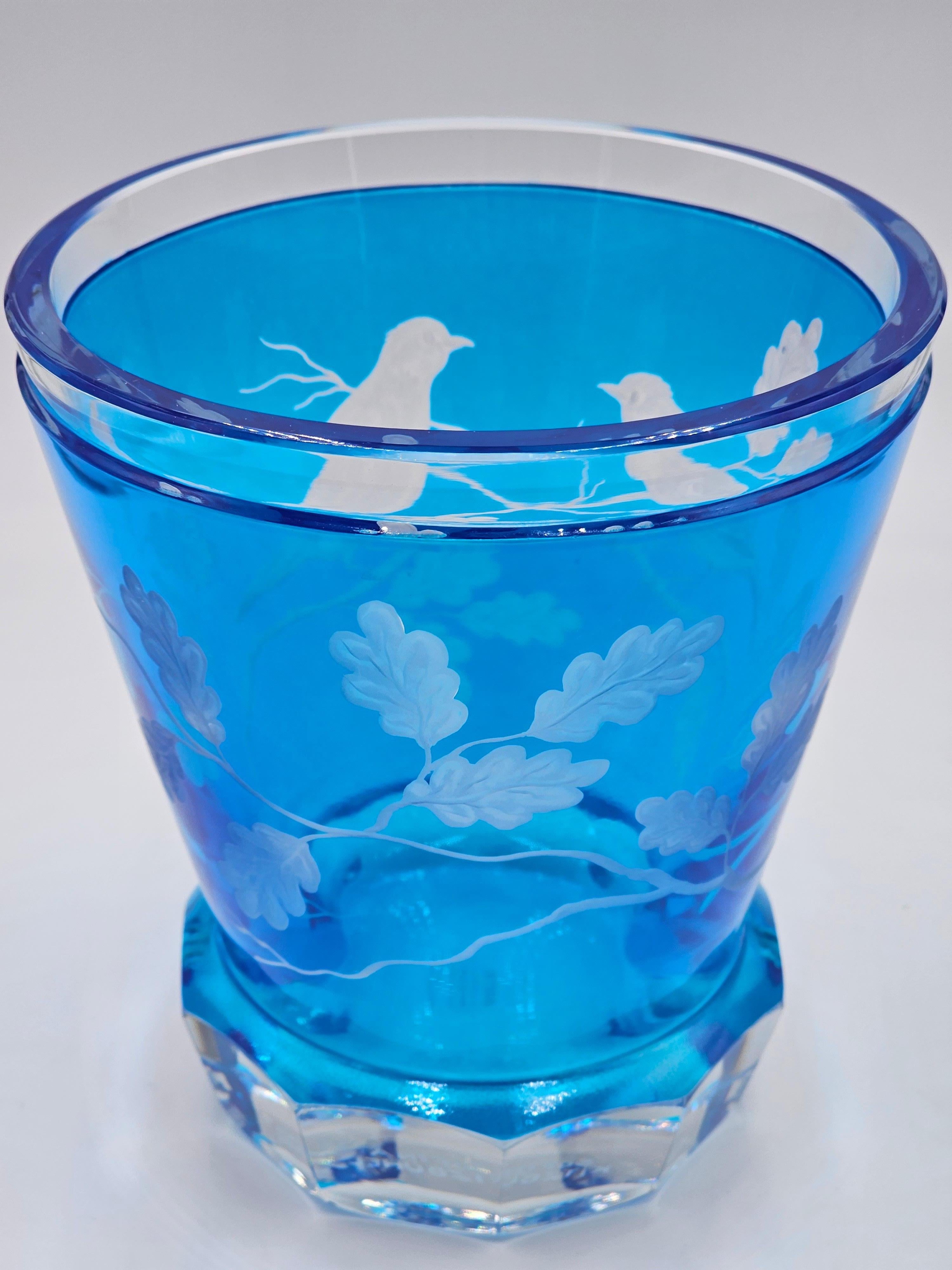 Landhausstil mundgeblasenes Kristall Laterne Blaues Glas Sofina Boutique Kitzbühel (Handgefertigt) im Angebot