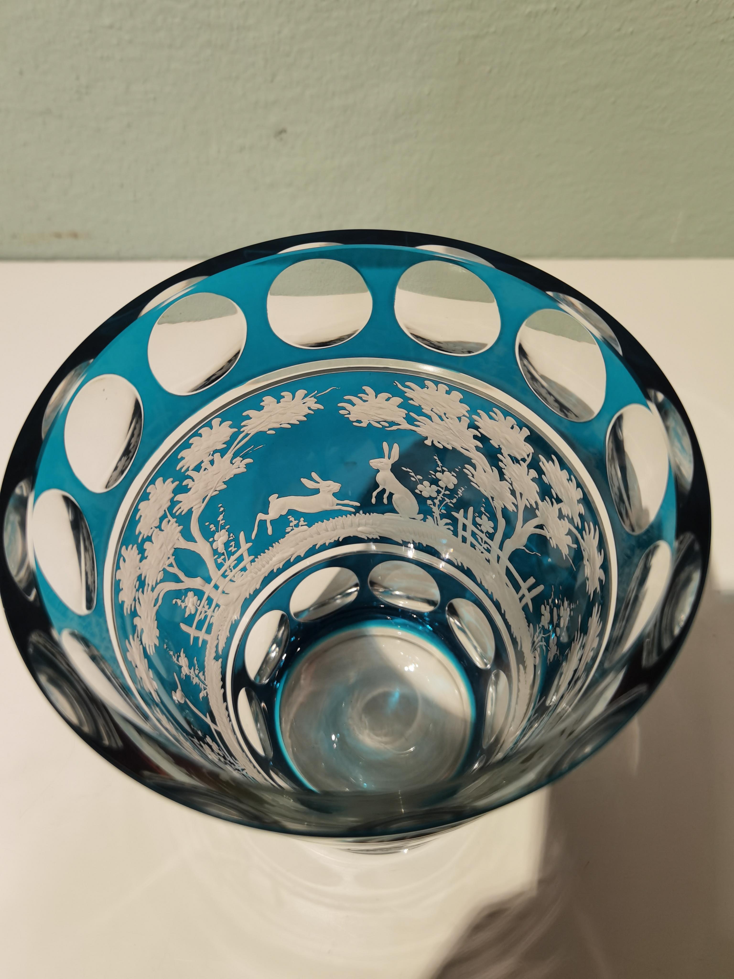 Allemand Vase en cristal soufflé à la main de style campagnard en verre pétrole Sofina Boutique Kitzbhel en vente