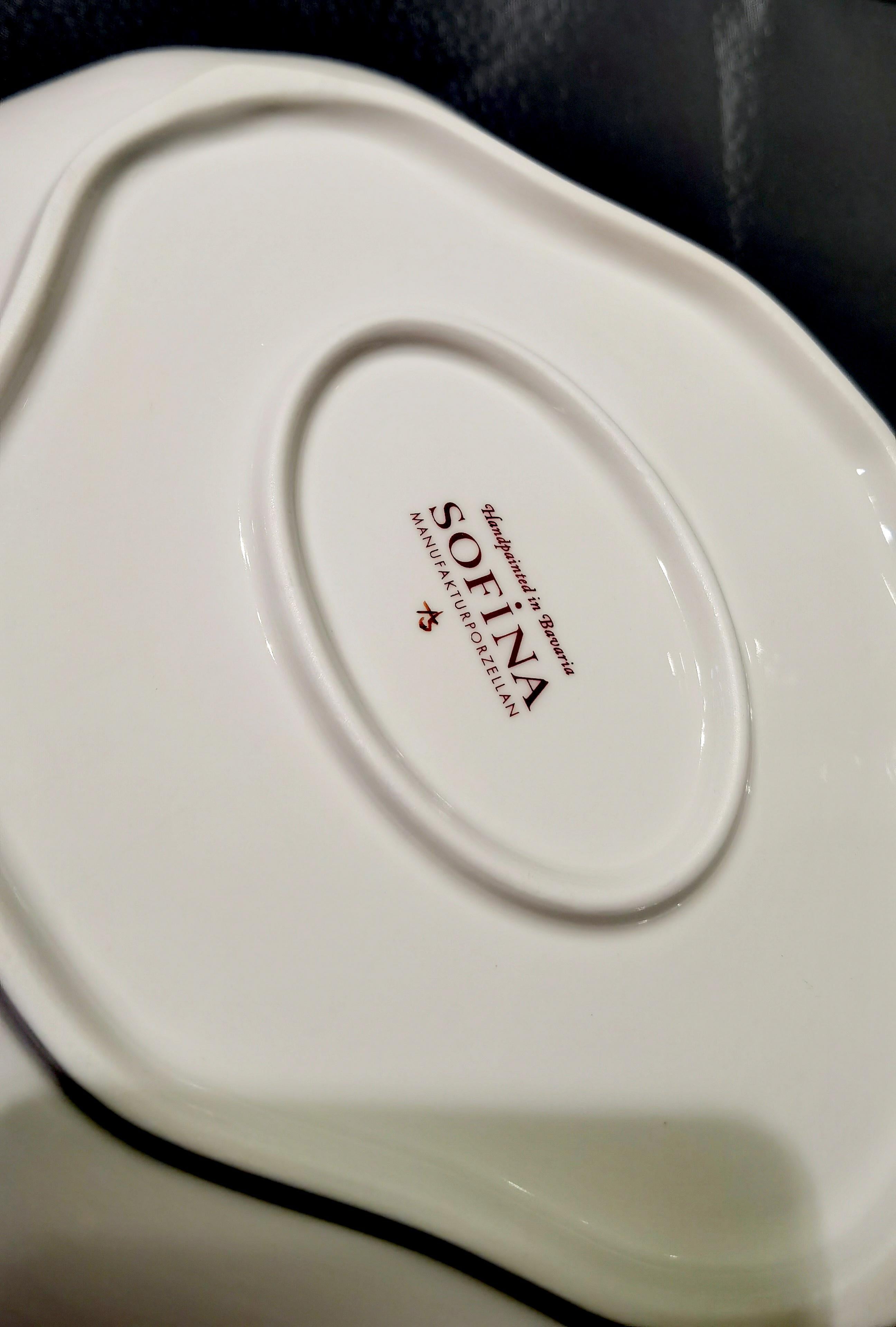Handbemalte Porzellanschale im Landhausstil Sofina Boutique Kitzbuehel im Zustand „Neu“ im Angebot in Kitzbühel, Tirol
