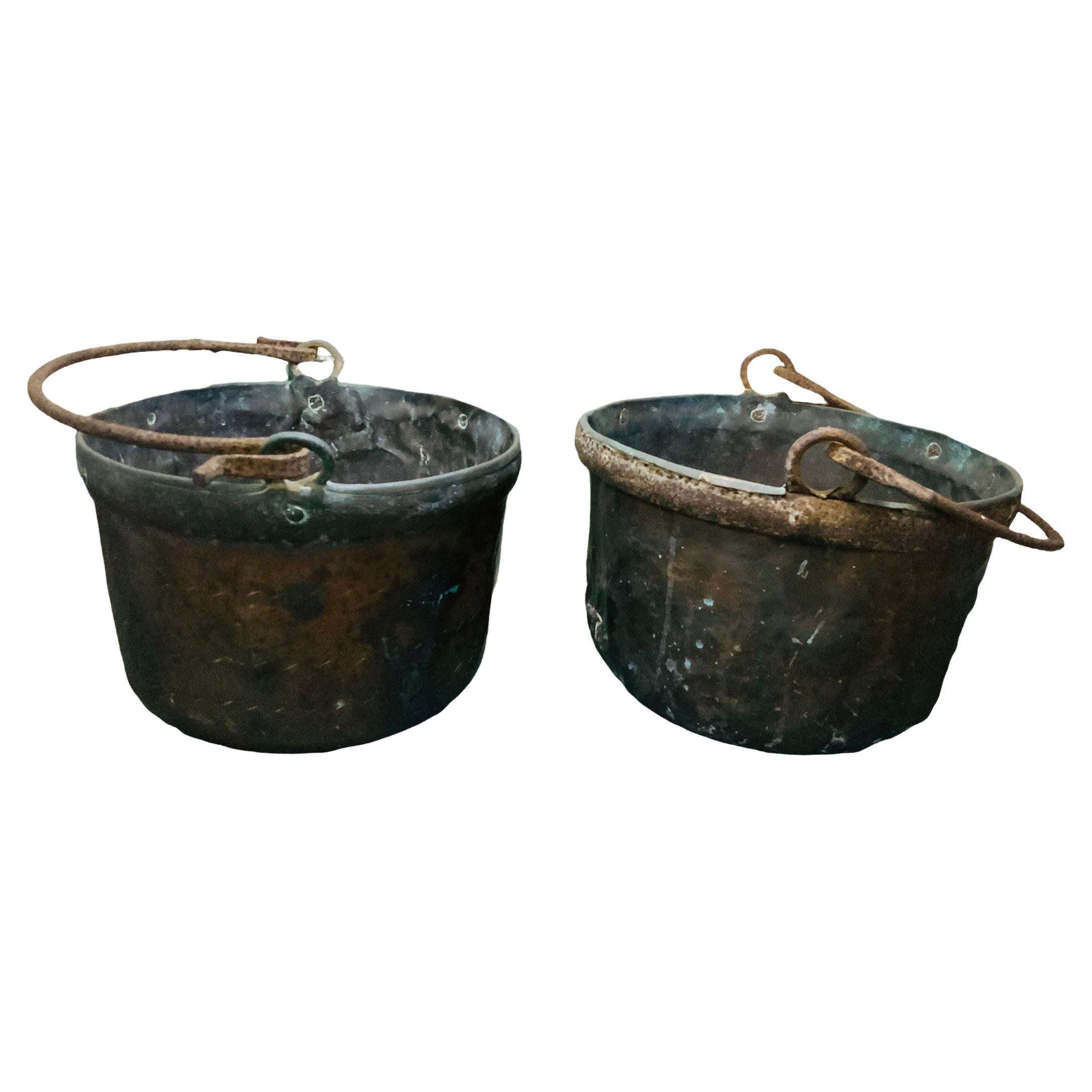 Country Style Pair of Copper Cauldrons/Ashbucket/Bowls For Sale