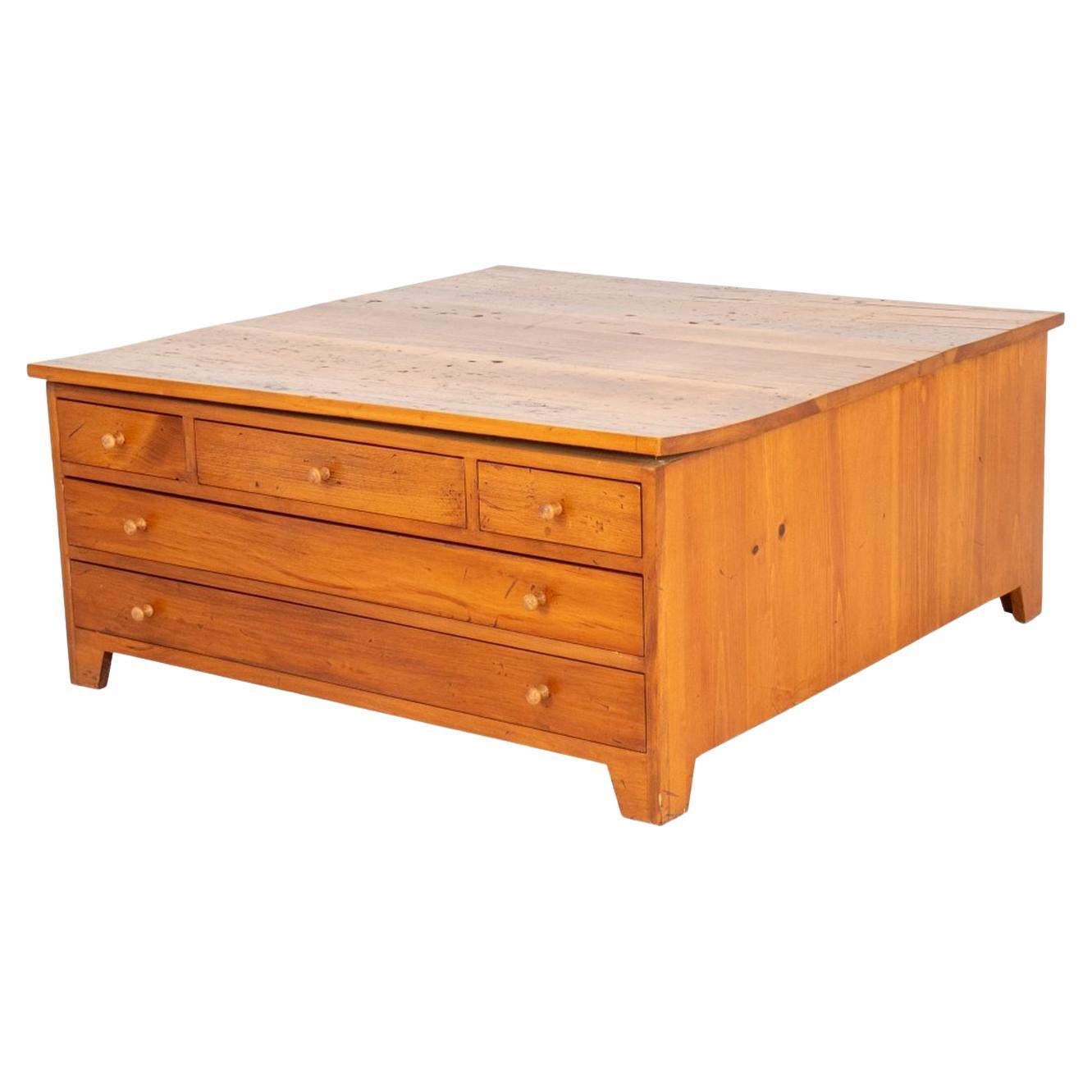 Table basse en bois de pin de style campagnard