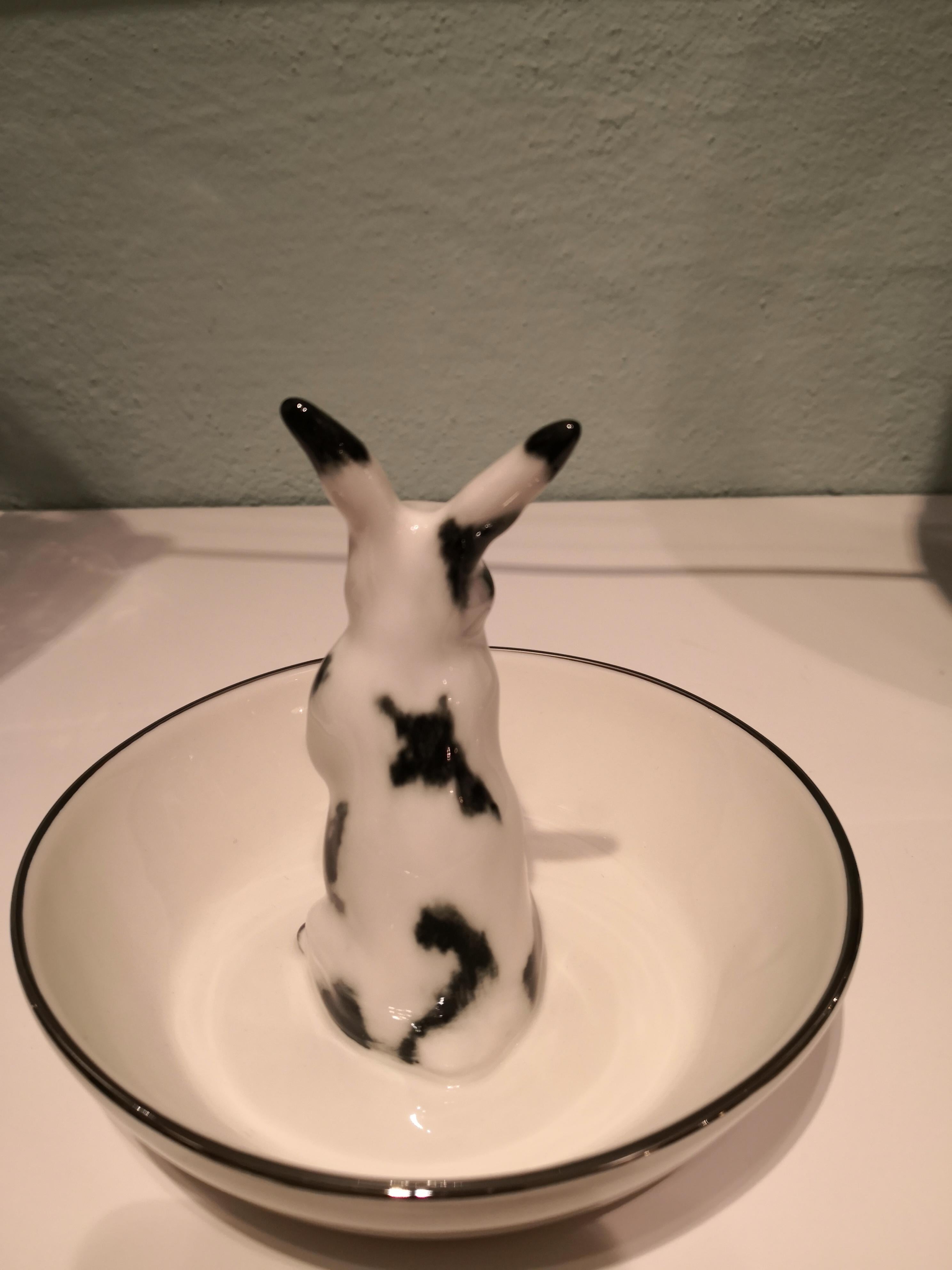German Country Style Porcelain Bowl Easter Bunny  Sofina Boutique Kitzbuehel For Sale