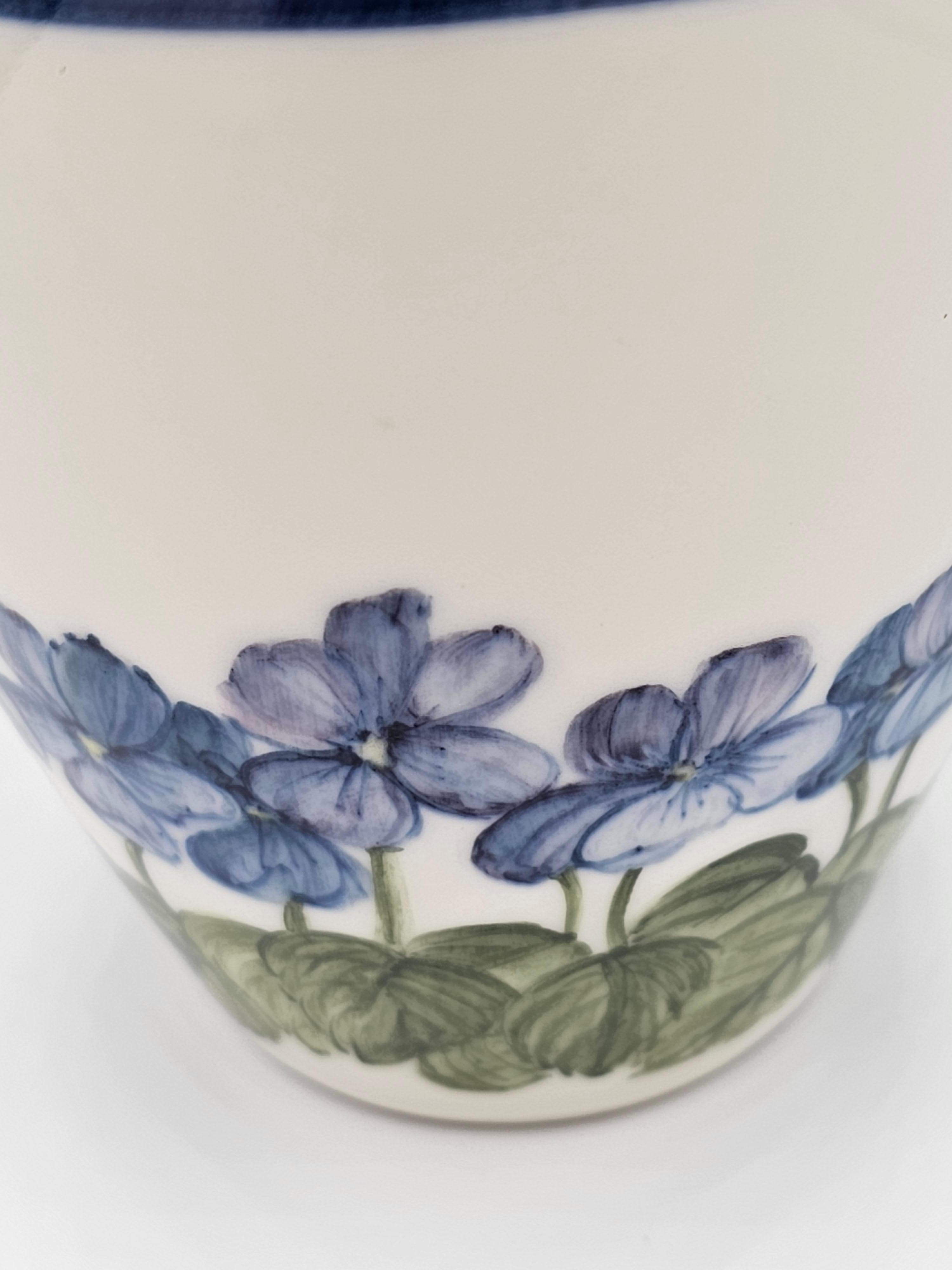 Chinoiserie Country Style Porcelain Vase Hand-Painted Sofina Boutique Kitzbühel For Sale