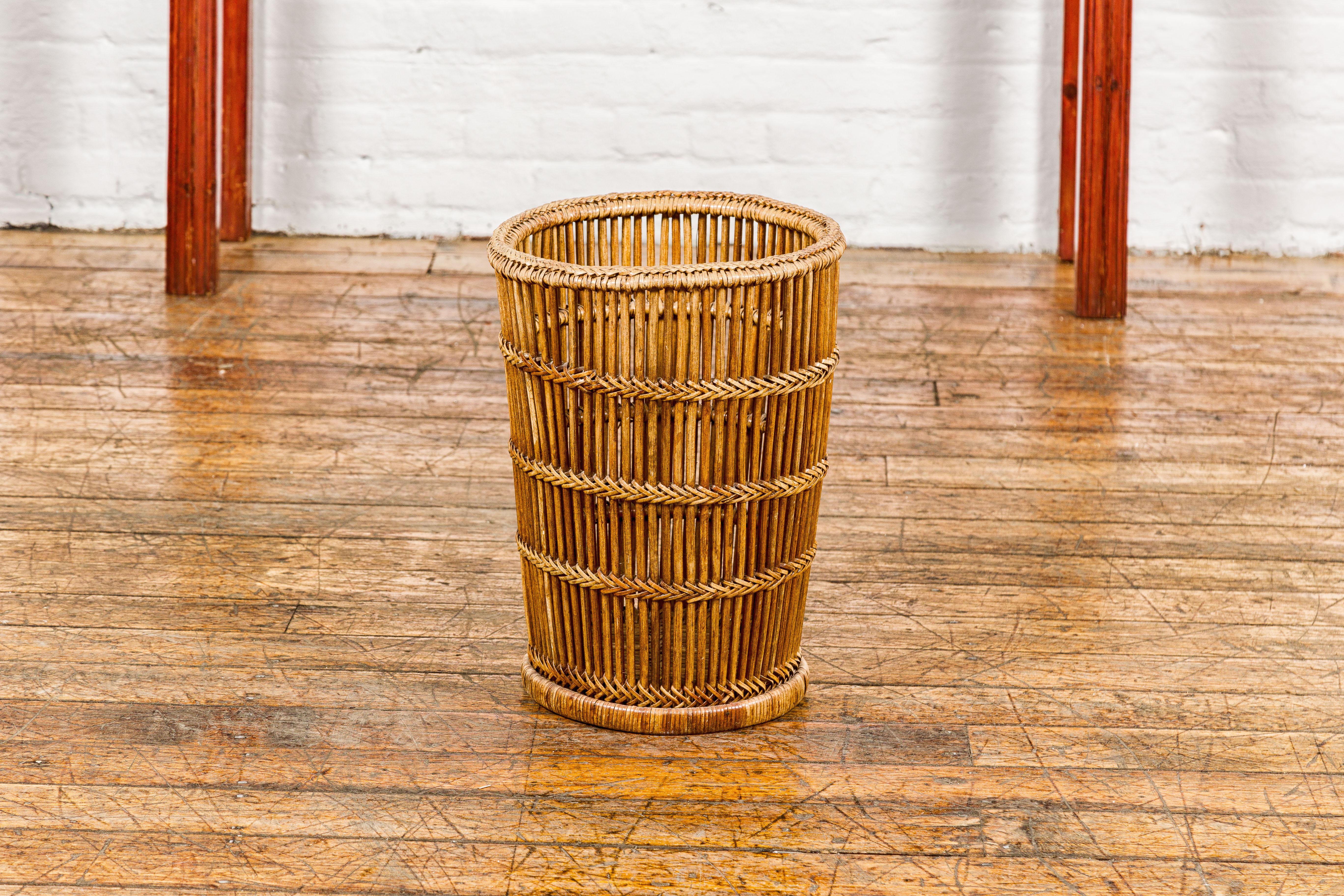 Country Style Rattan Waste Basket with Braided Woven Accents and Tapering Lines For Sale 6