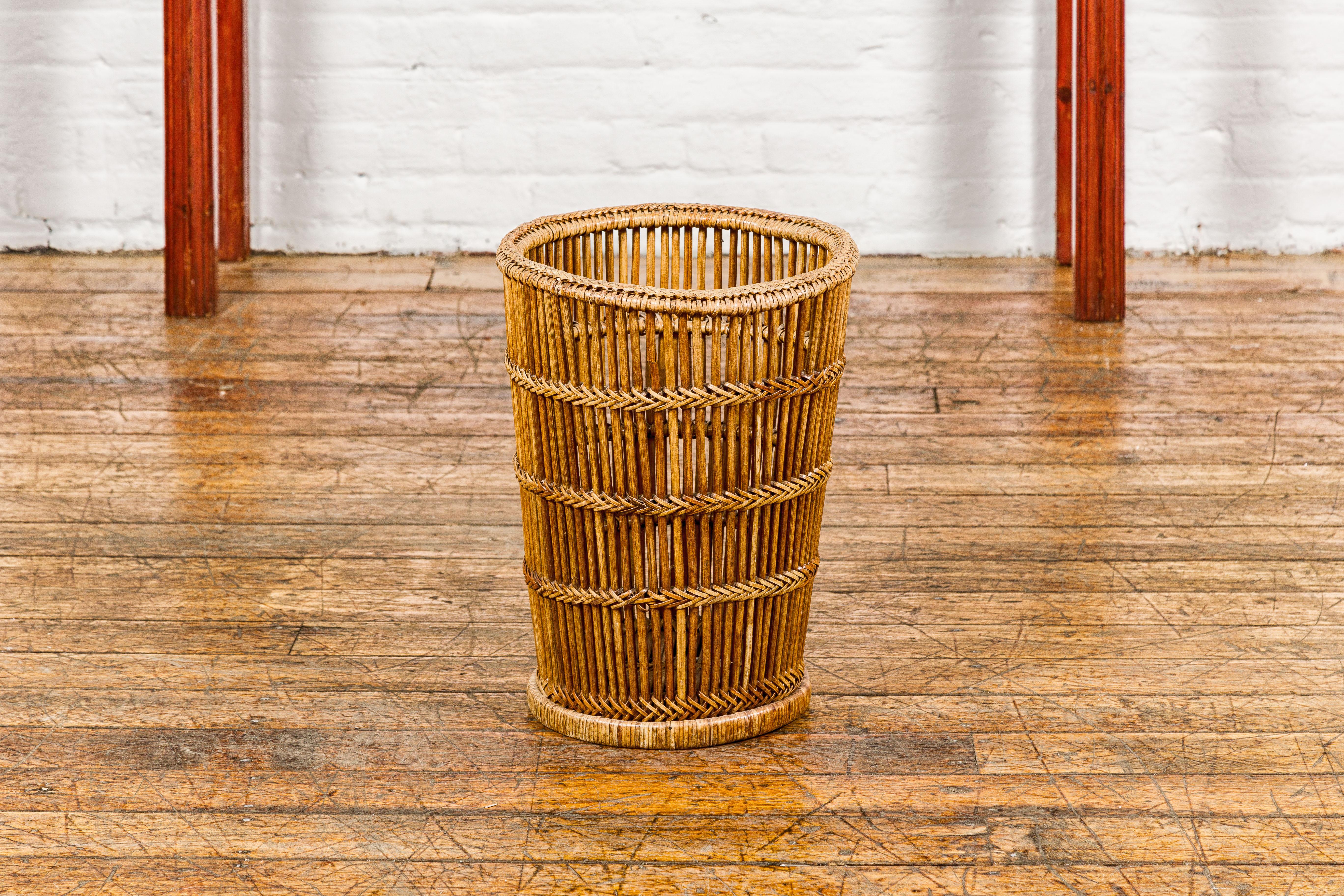 Country Style Rattan Waste Basket with Braided Woven Accents and Tapering Lines For Sale 7