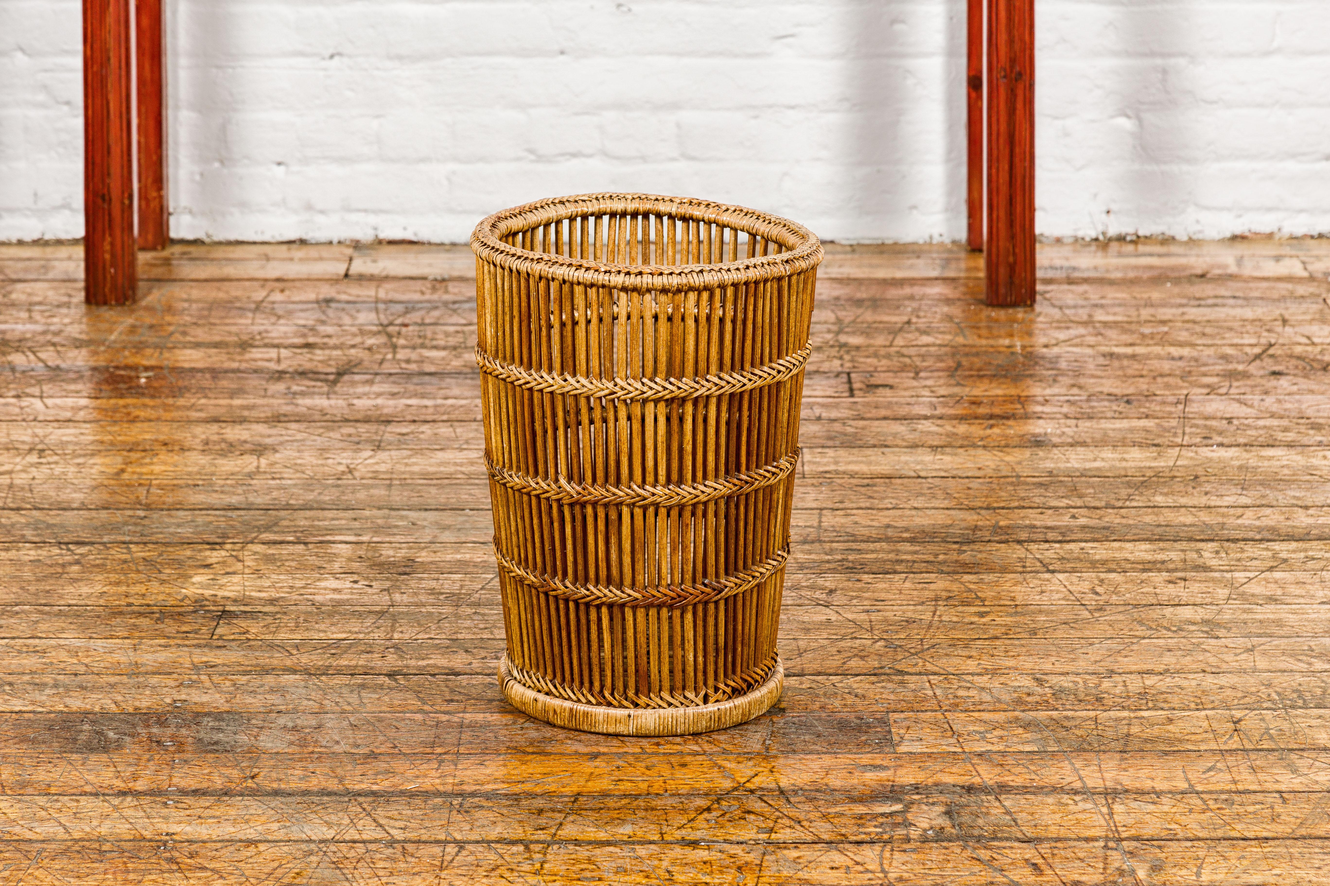 Country Style Rattan Waste Basket with Braided Woven Accents and Tapering Lines For Sale 8