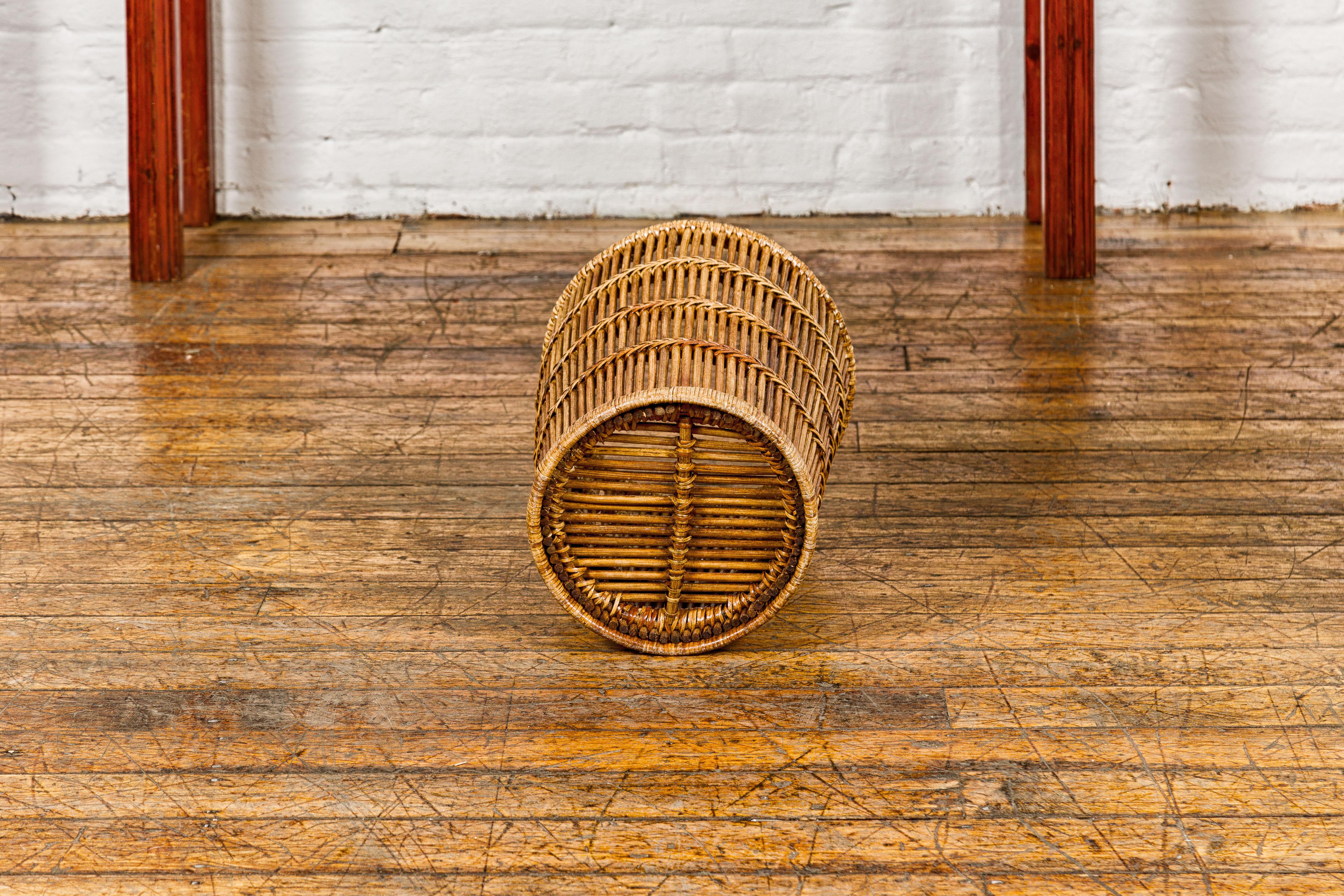 Country Style Rattan Waste Basket with Braided Woven Accents and Tapering Lines For Sale 10