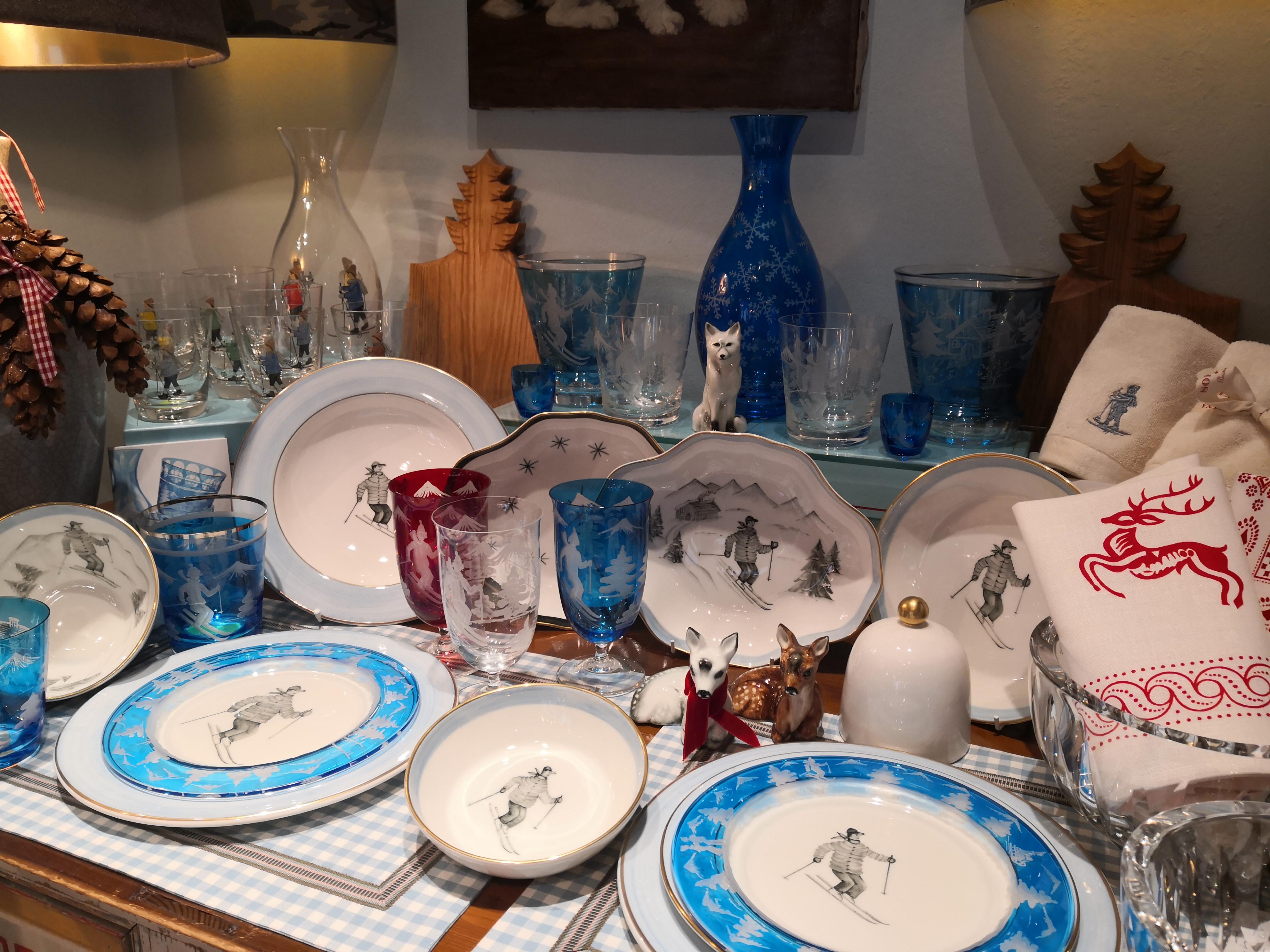 Cristal Sofina Boutique Kitzbhel ensemble de six gobelets décoratifs d'hiver bleu de style campagnard en vente