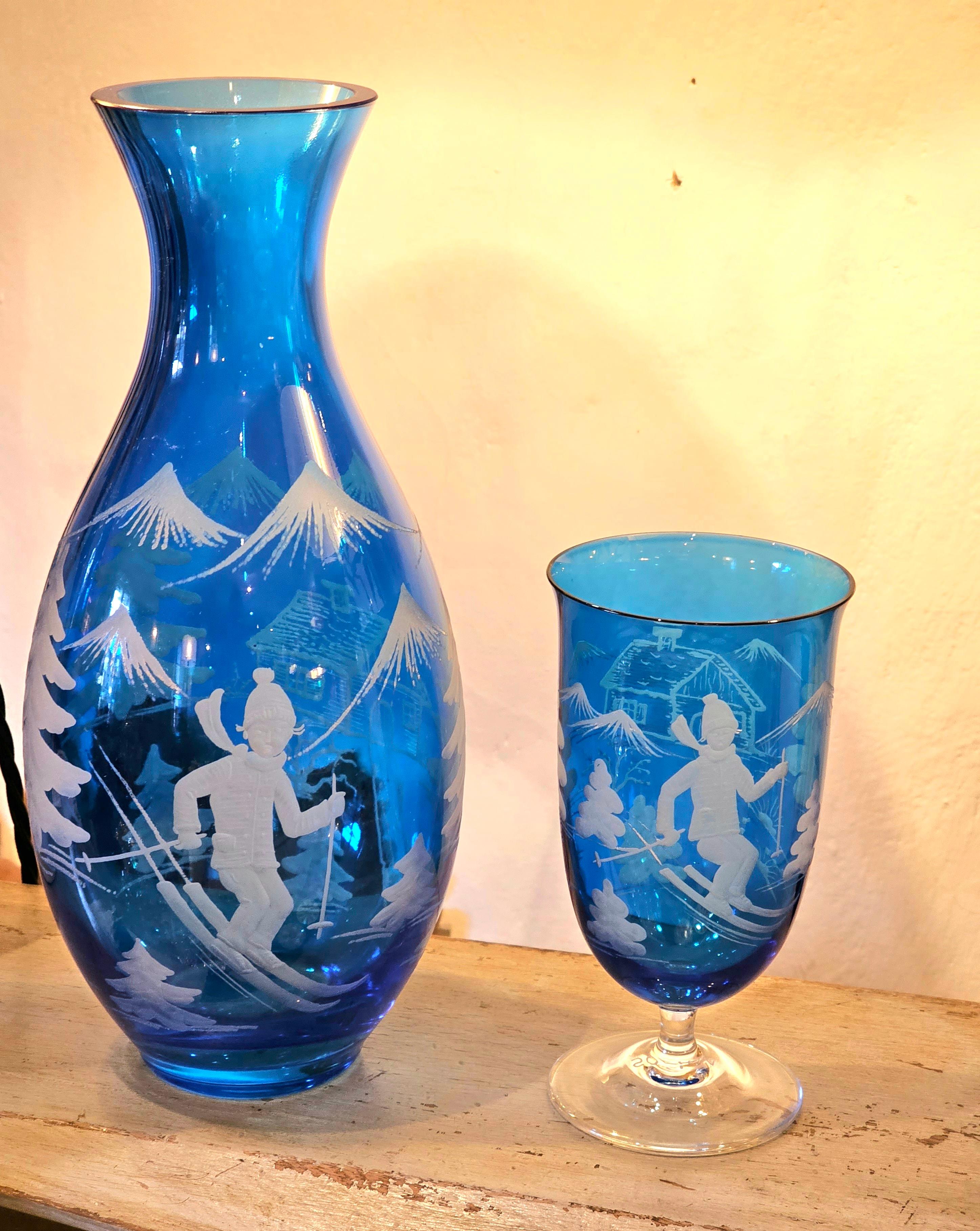 Ensemble de six verres à vin décoré de jupes bleus Sofina Boutique Kitzbuehel Neuf - En vente à Kitzbuhel, AT
