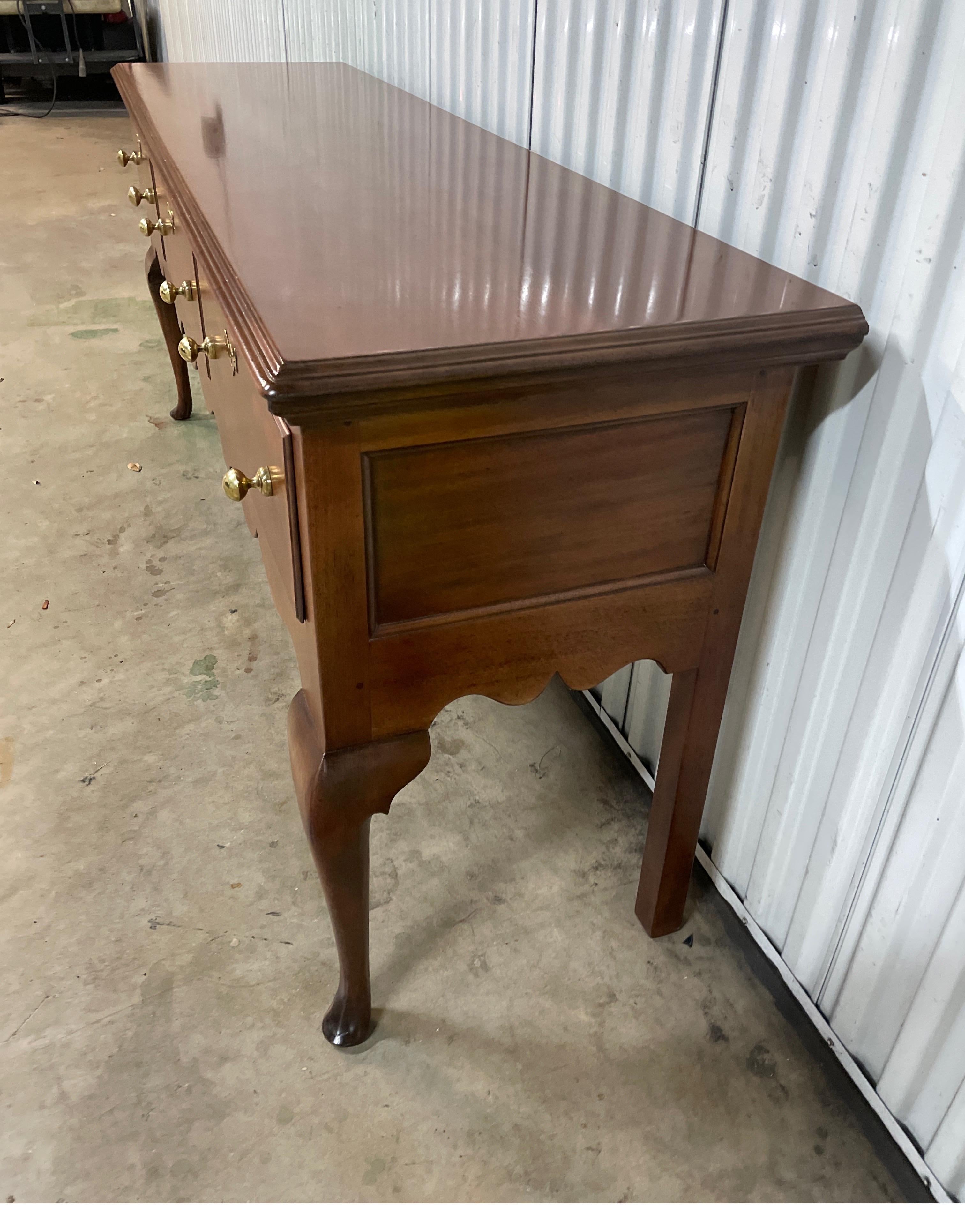 Country Style Sideboard / Buffet by Kittinger In Good Condition For Sale In West Palm Beach, FL