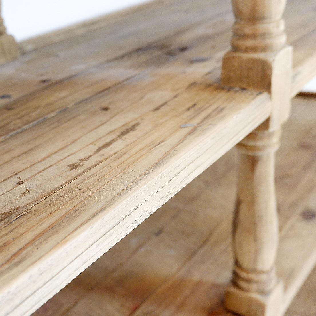 Country-style solid wood console shelf For Sale 3