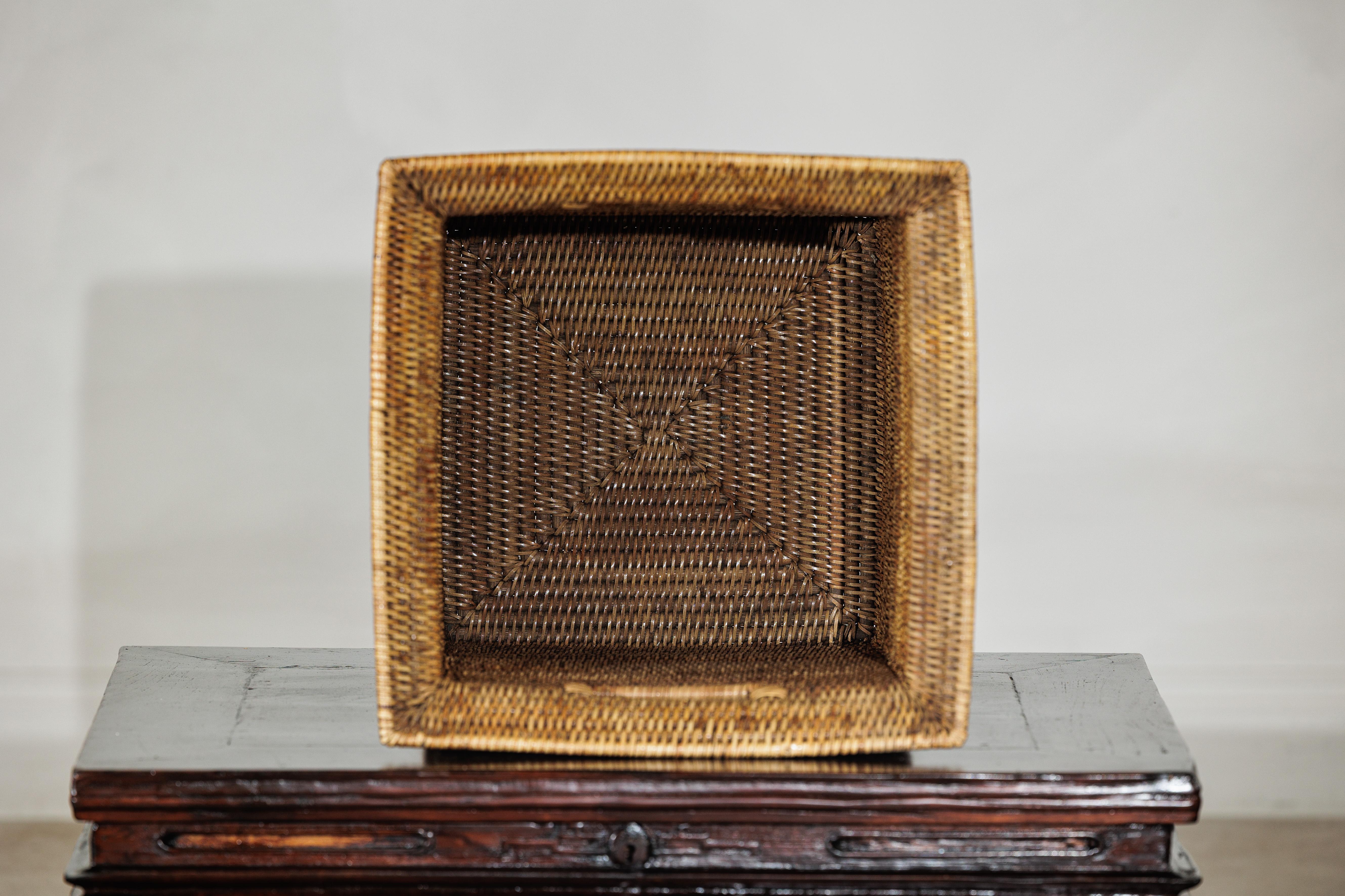20th Century Country Style Square Handwoven Rattan Basket with Flared Rim and Side Handles For Sale