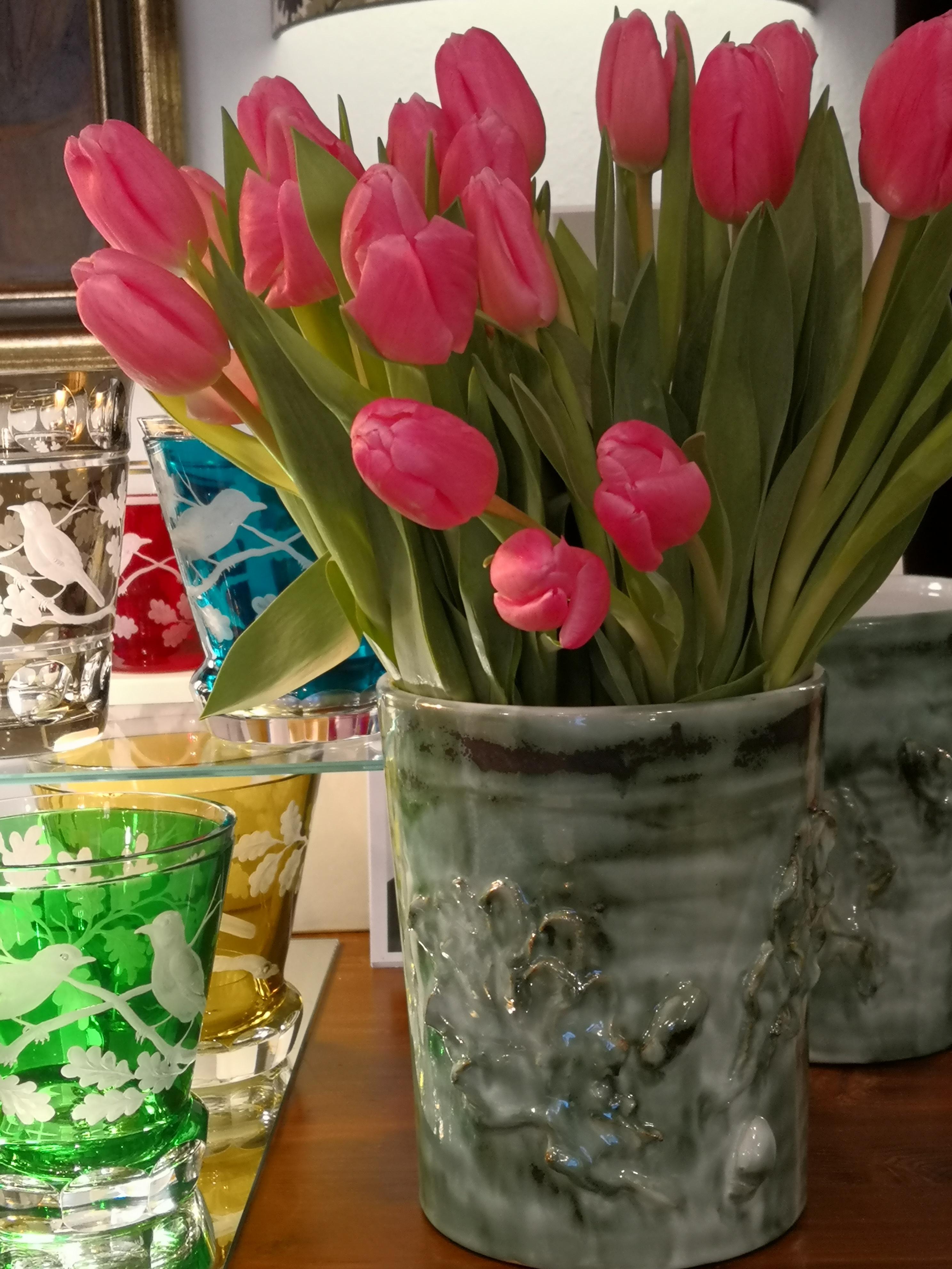 Landhausstil Keramik Vase Grün Handgefertigt Sofina Boutique Kitzbühel (Tonware) im Angebot
