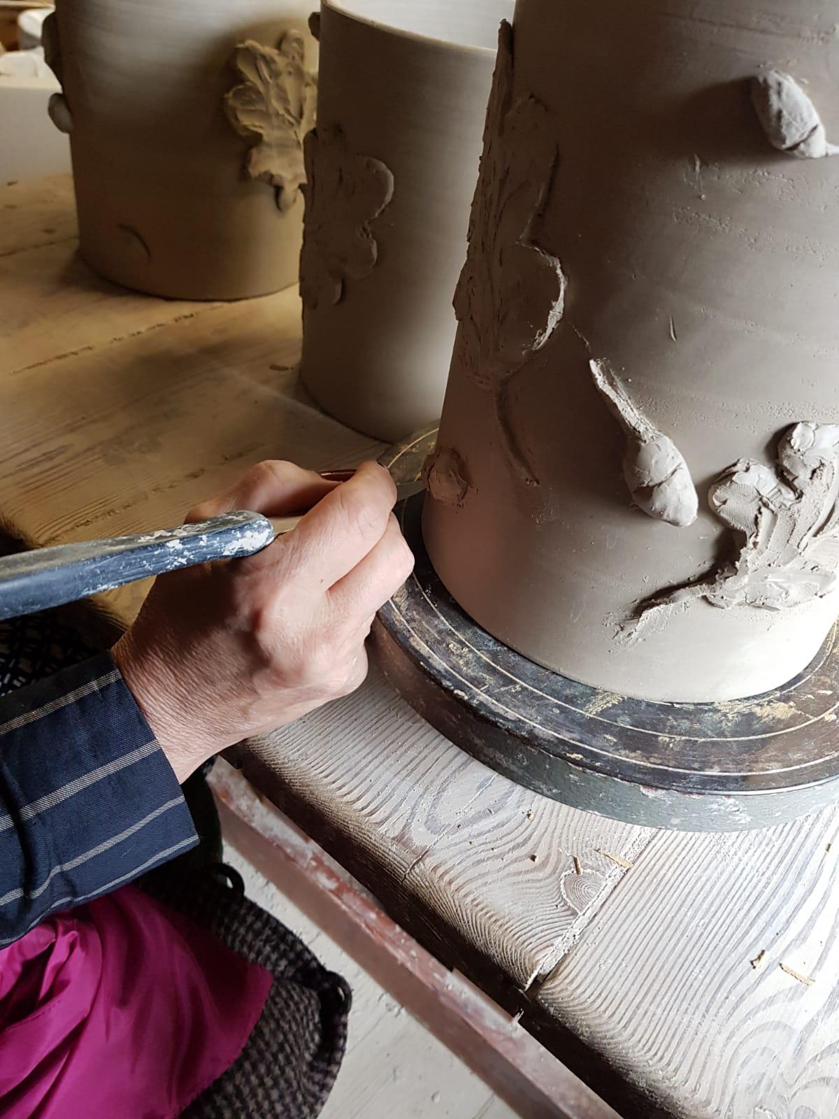 XXIe siècle et contemporain Vase en poterie de style campagnard Greene & Greene Handmade Sofina Boutique Kitzbühel en vente
