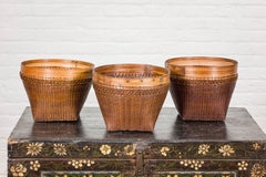 Panier en rotin tressé à la main de style campagnard avec bord en bambou, vendu chacun