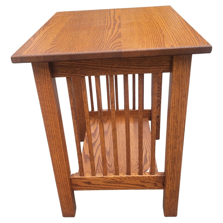 Country View Amish Arts and Crafts Mission Oak Side Tables, a Pair For